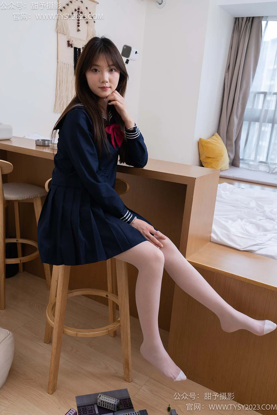甜予摄影 NO.047 璇璇-jk制服、皮鞋、白丝、小人国剧情、VR TYSY甜予摄影-第2张