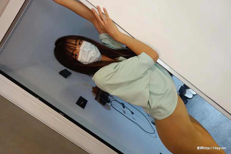 [ROSI口罩系列]2022.06.25 NO.2204 ROSI口罩系列-第1张