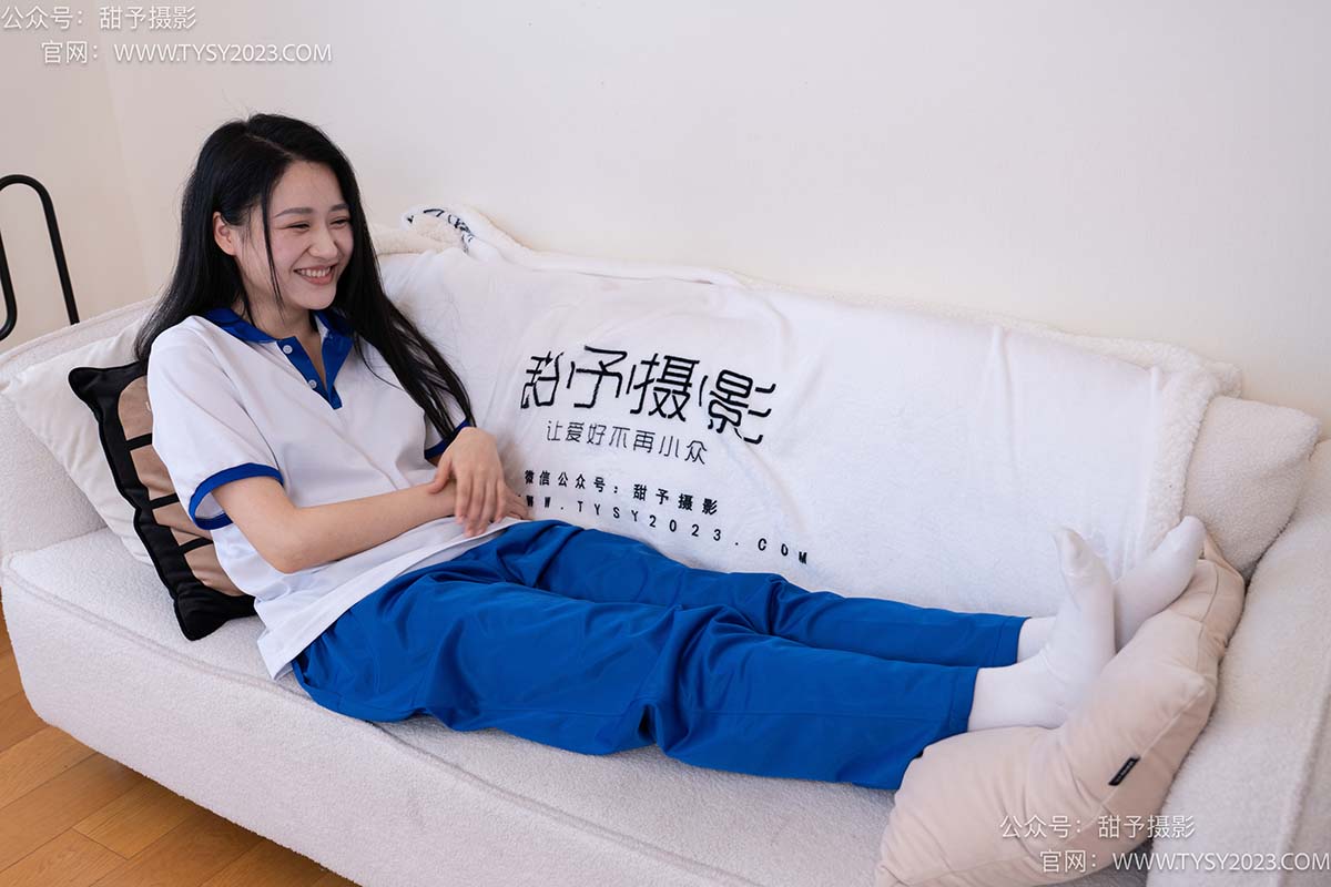 甜予摄影 NO.102 澜澜-板鞋、白棉袜、肉丝（脚尖微加固款） TYSY甜予摄影-第1张