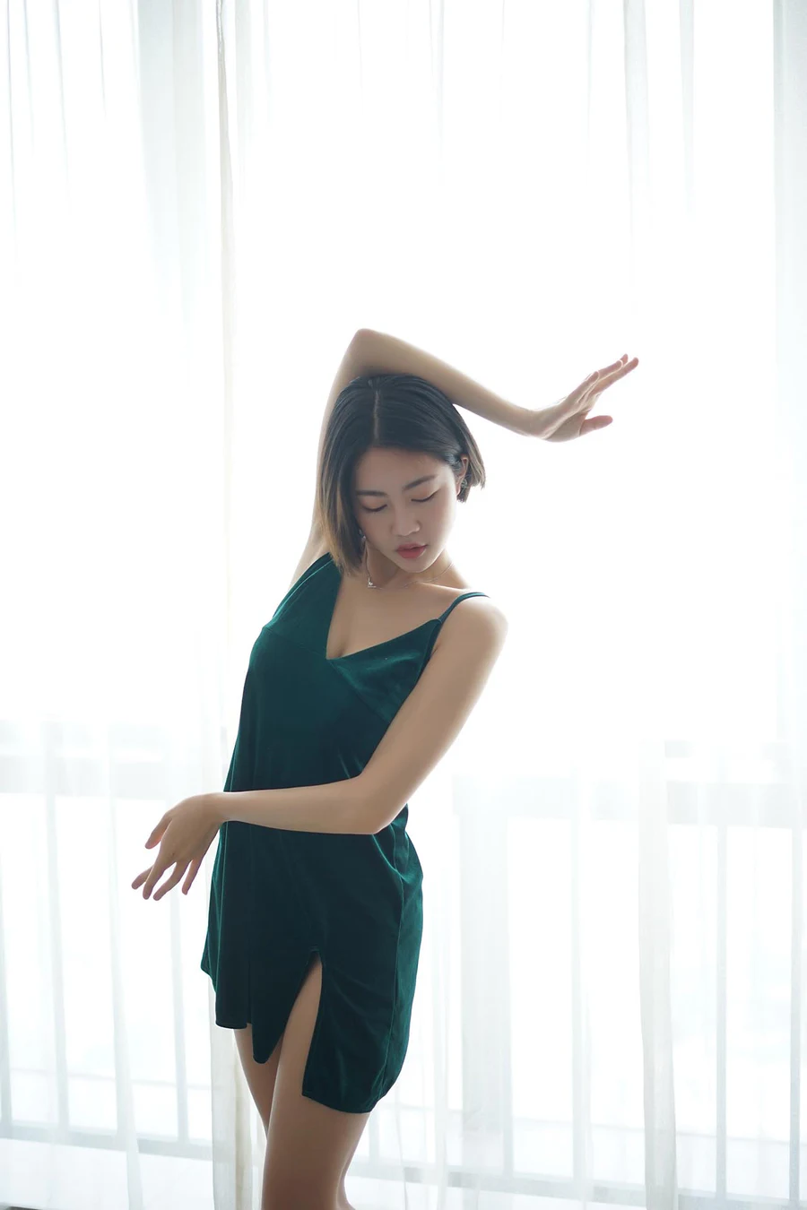 [YALAYI雅拉伊]2018.11.20 NO.126 舞寂 肖萧 YALAYI雅拉伊-第2张