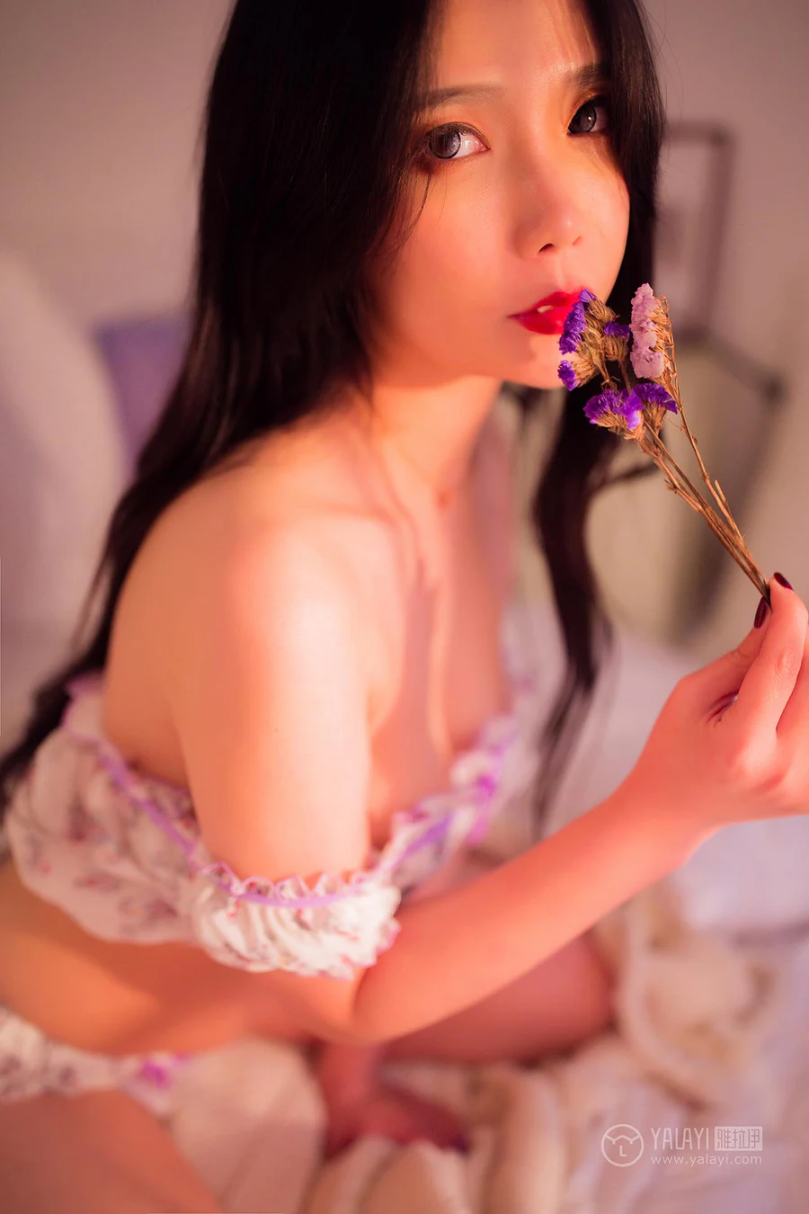 [YALAYI雅拉伊]2019.03.01 NO.199 花儿小姐 雪梨姬 YALAYI雅拉伊-第1张
