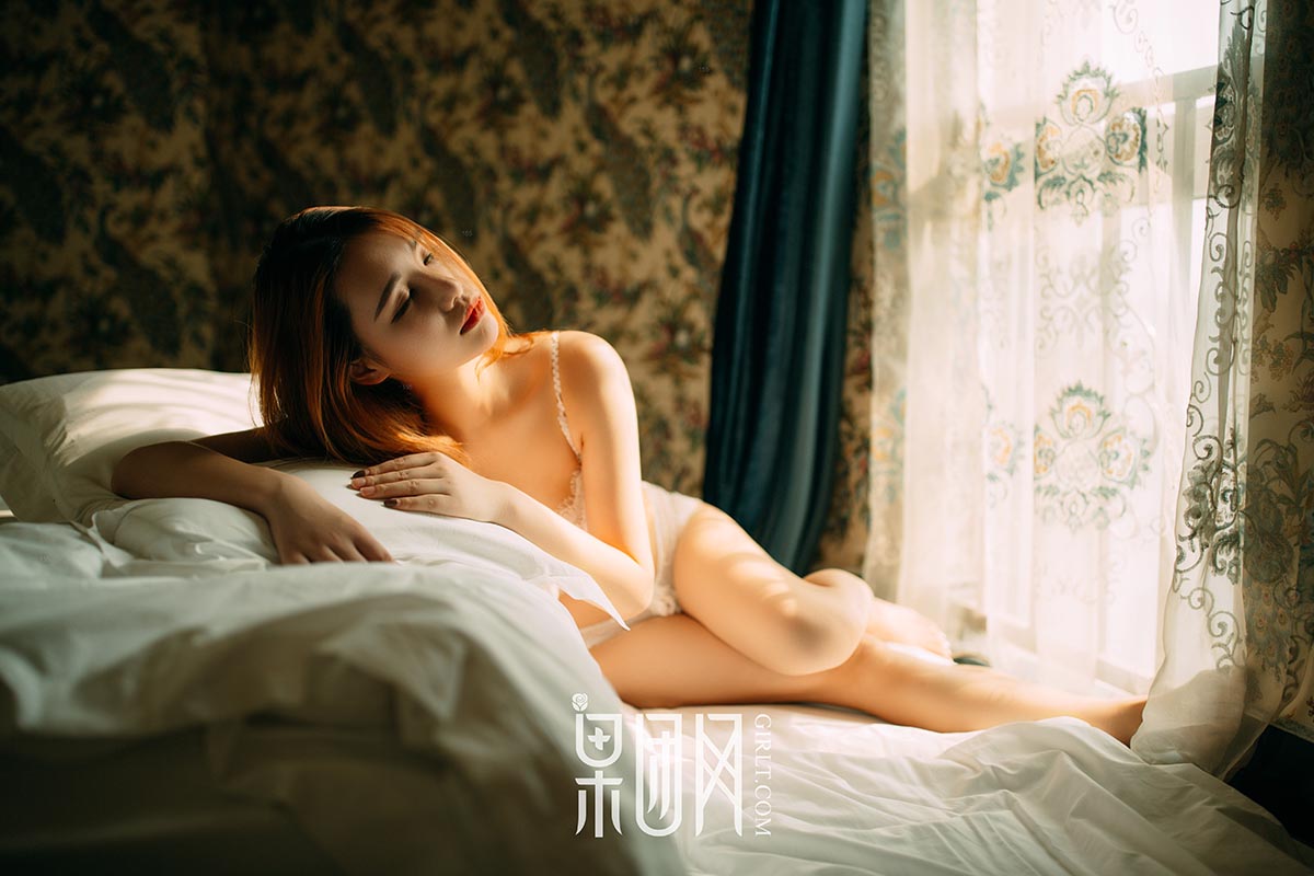 [Girlt果团网]熊川纪信 2017.12.04 NO.002 清纯少女欲火焚身香闺自娱 Girlt果团网-第2张