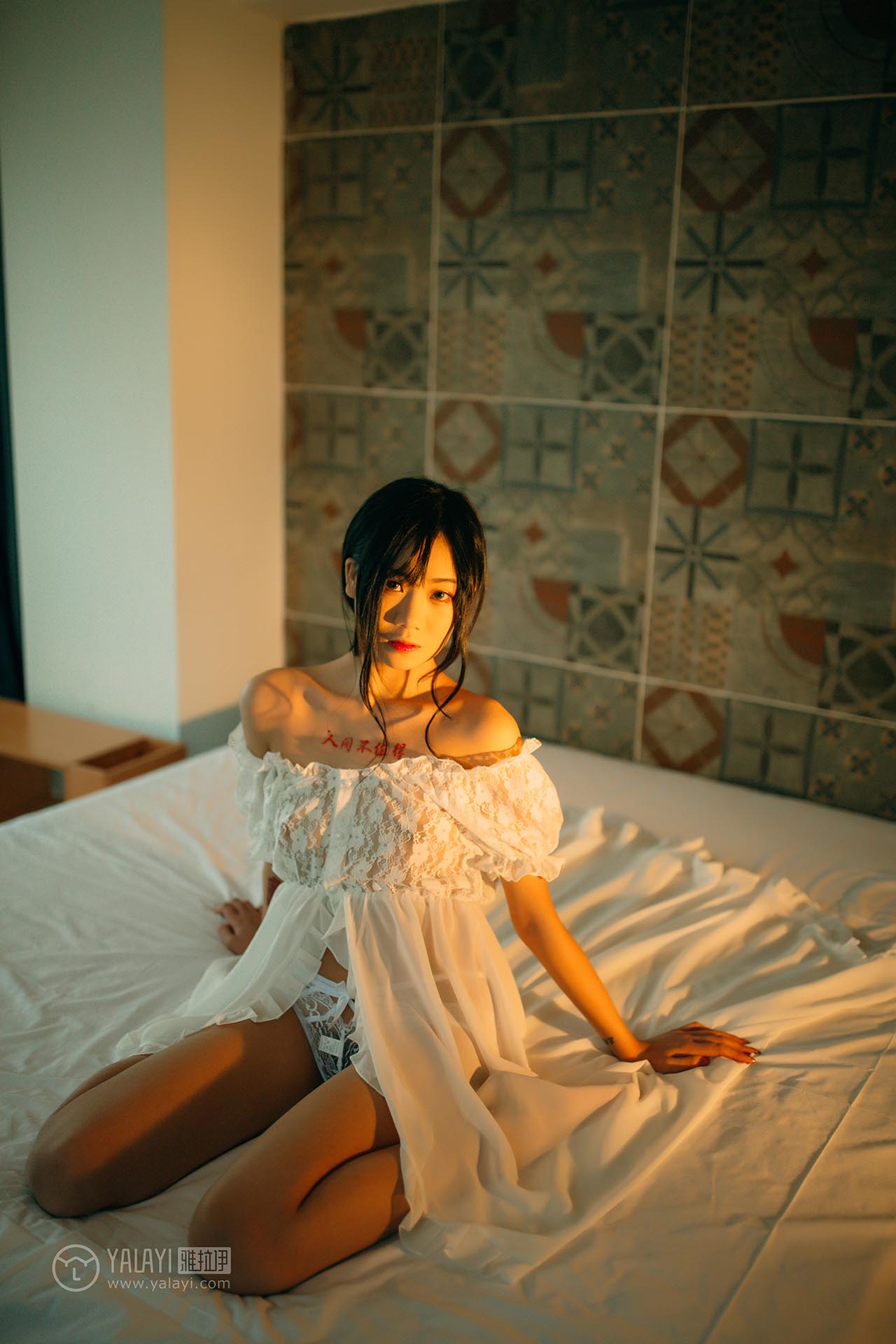 [YALAYI雅拉伊]2019.03.14 NO.213 空床 赵舒儿 YALAYI雅拉伊-第2张