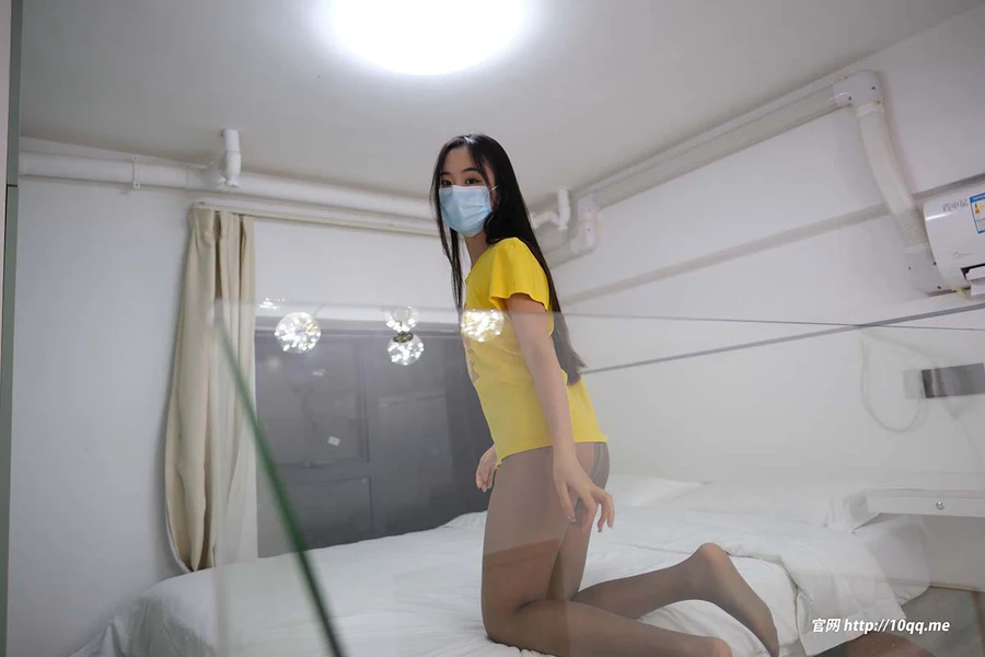 [ROSI口罩系列]2024.03.16 NO.2834 ROSI口罩系列-第1张