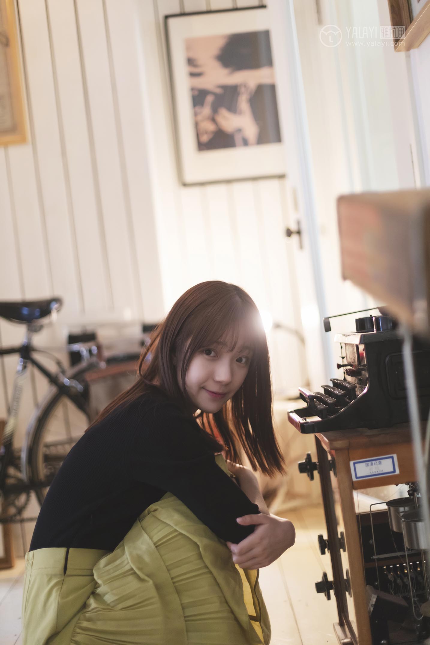 [YALAYI雅拉伊]2019.05.02 NO.265 旧情 刘开心 YALAYI雅拉伊-第1张
