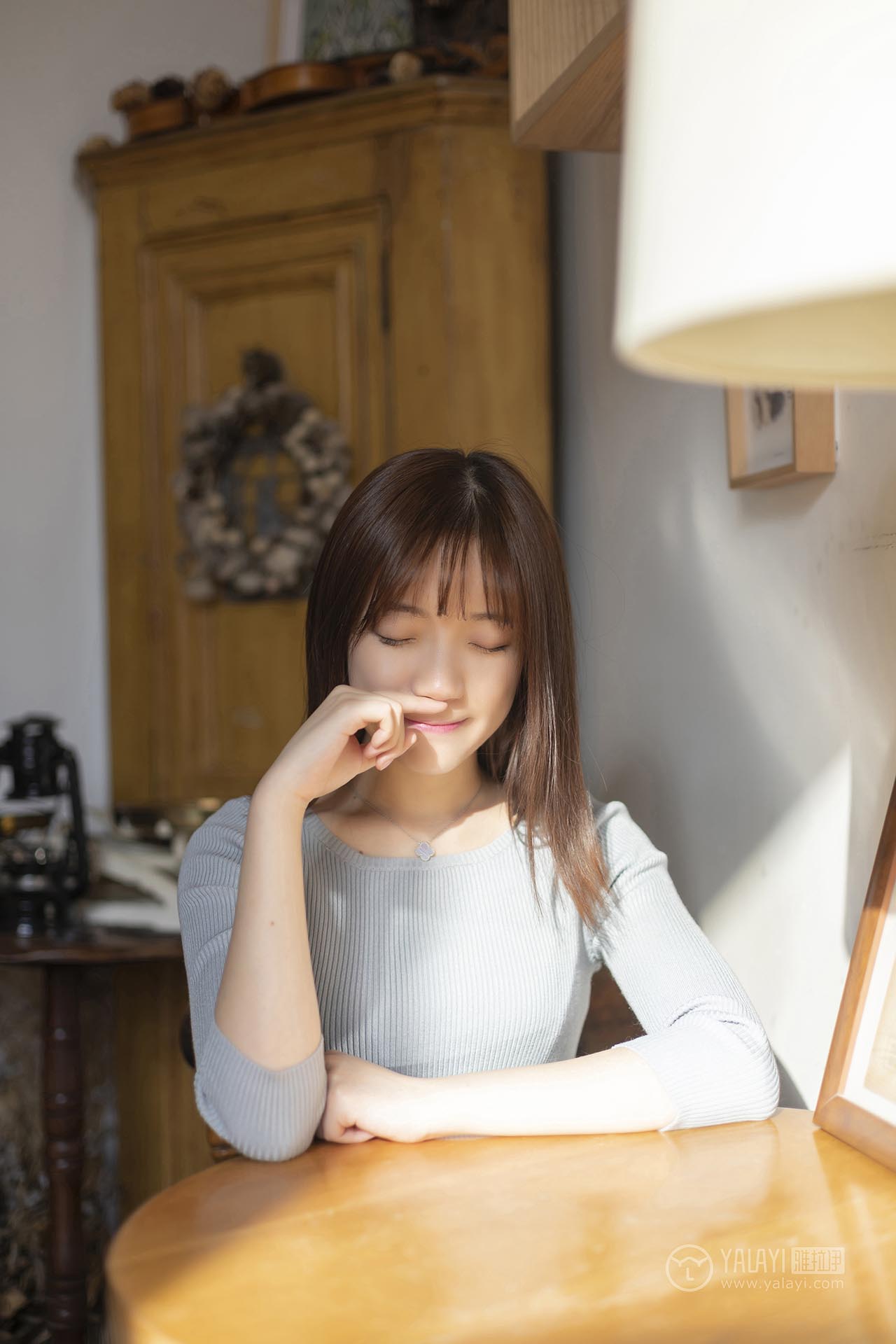 [YALAYI雅拉伊]2019.04.19 NO.249 看着你玩 刘开心 YALAYI雅拉伊-第2张