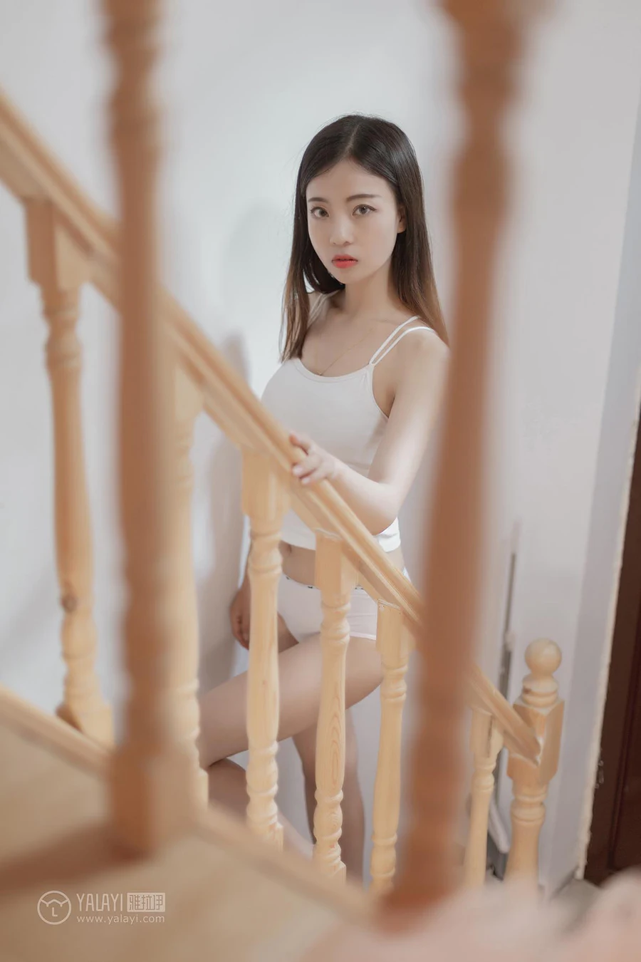 [YALAYI雅拉伊]2019.07.03 NO.327 高若童《粉色恋爱季》 YALAYI雅拉伊-第2张