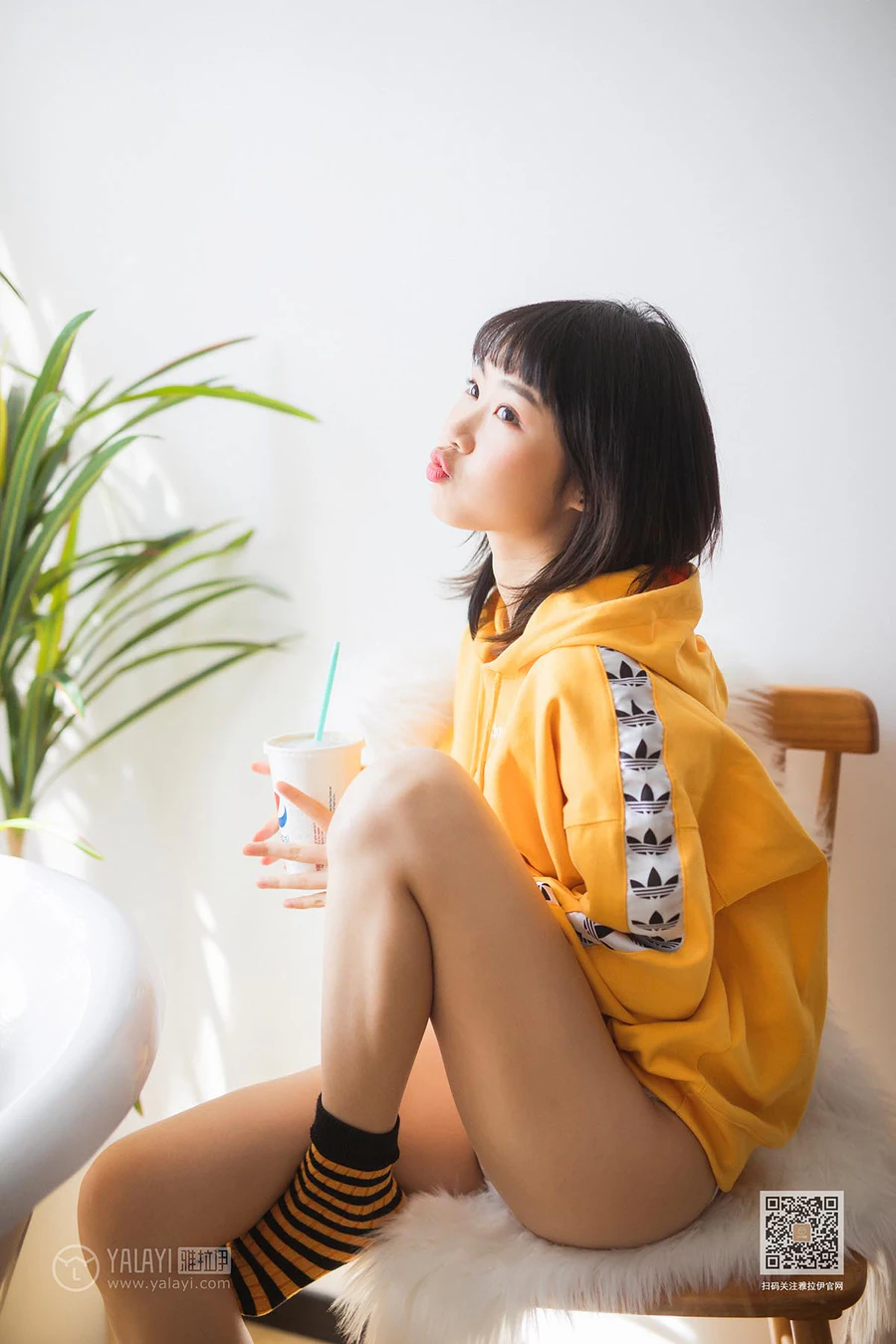 [YALAYI雅拉伊]2020.01.22 NO.528 缤纷时光 粉粉 YALAYI雅拉伊-第2张