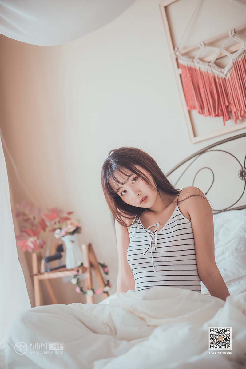[YALAYI雅拉伊]2020.03.22 NO.581 唐芯《不想起床》 YALAYI雅拉伊-第1张