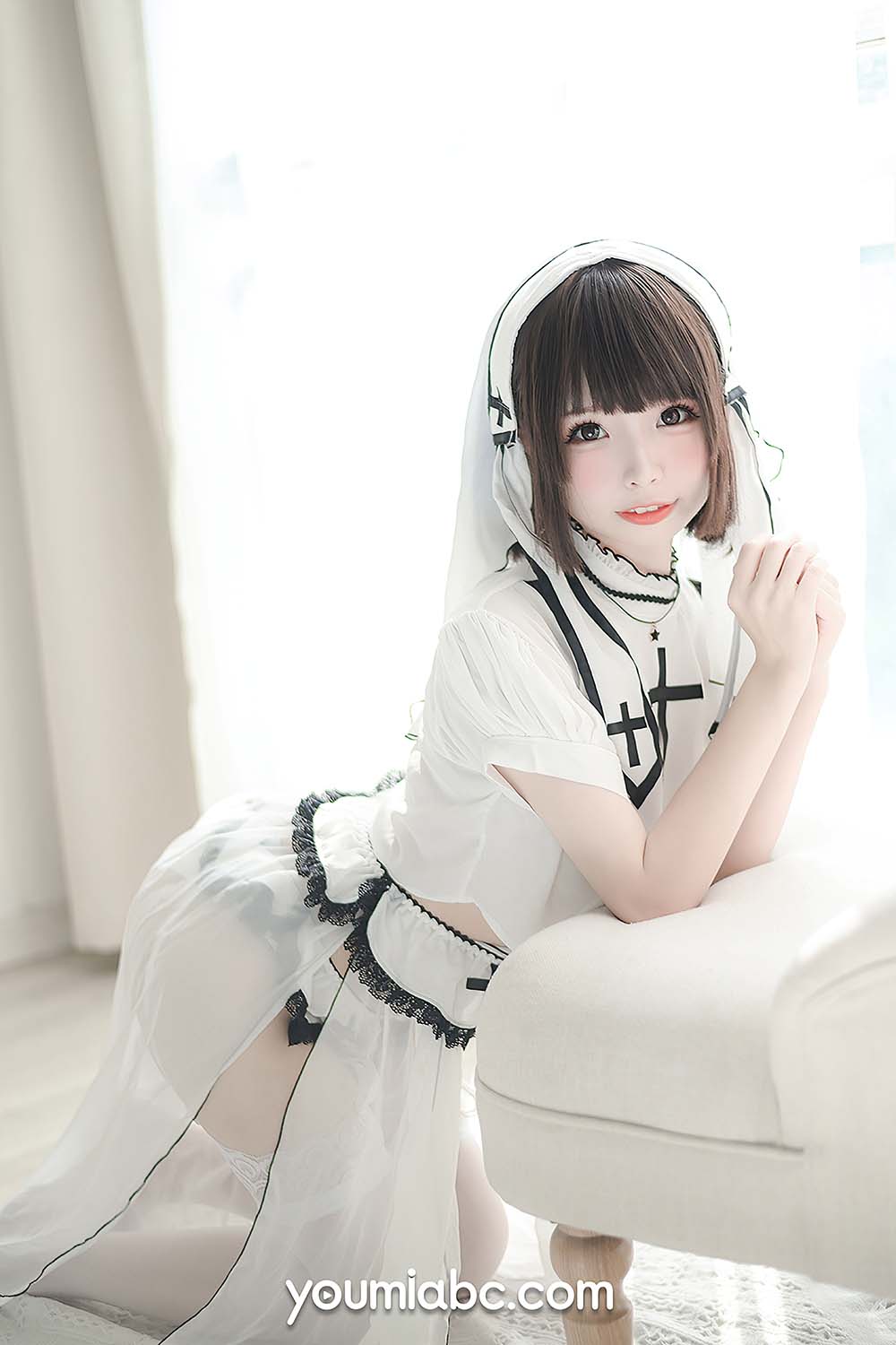 [YouMi尤蜜]2020.11.10 圣洁修女 甜椒妙妙mio YouMei尤美-第2张