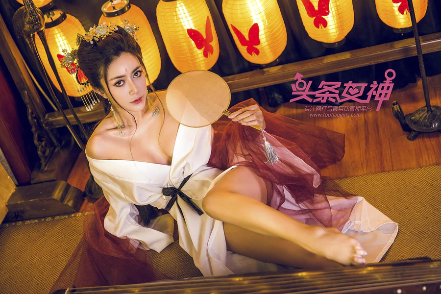 [TouTiao头条女神]2017.11.22 萱宸 当代女帝 TouTiao头条女神-第1张