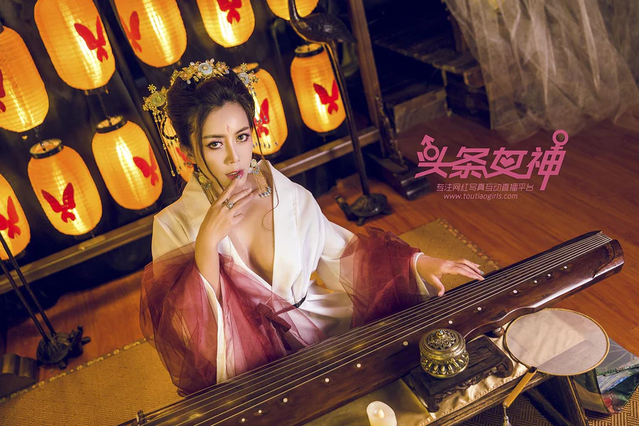 [TouTiao头条女神]2017.11.22 萱宸 当代女帝 TouTiao头条女神-第2张