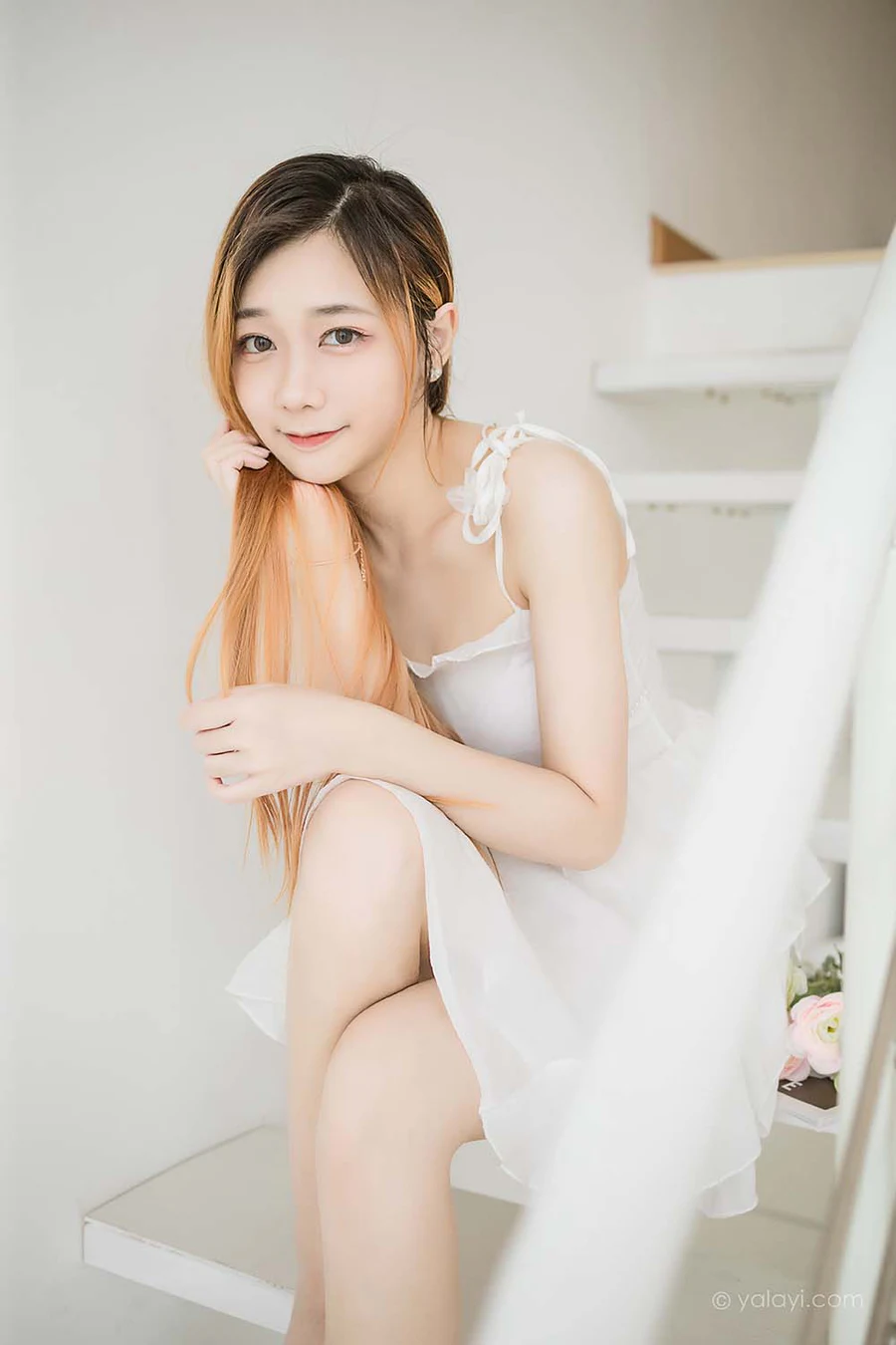 [YALAYI雅拉伊]2022.12.03 NO.989 白衣丽人 夜夜 YALAYI雅拉伊-第2张
