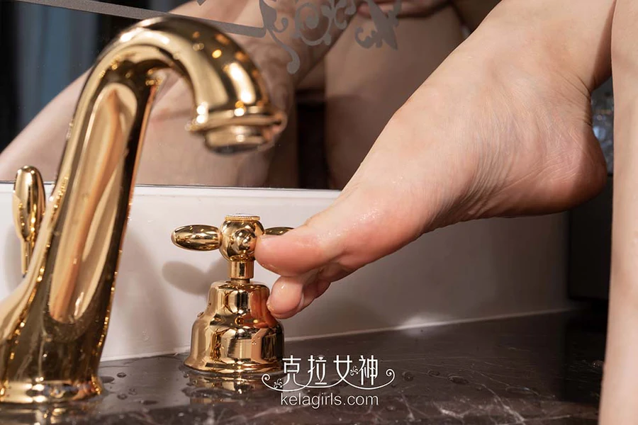 [Kelagirls克拉女神]2019.05.17《女神浴足 》宋黛 KelaGirls克拉女神-第2张