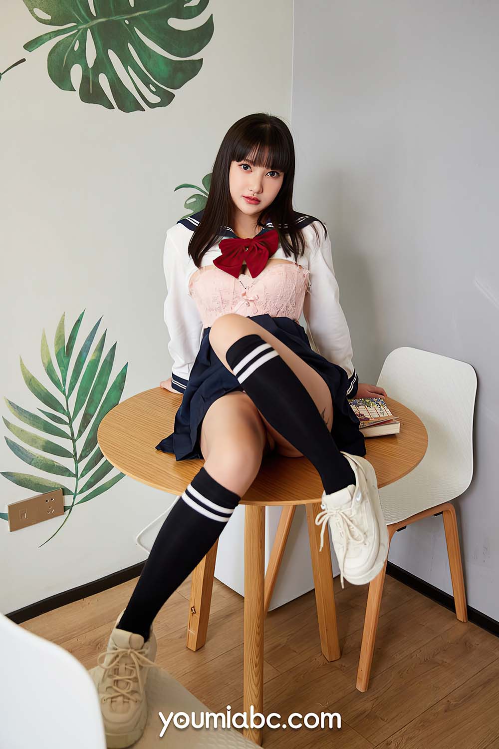[YouMi尤蜜]2021.05.29 落跑学妹 尹兒 YouMei尤美-第2张