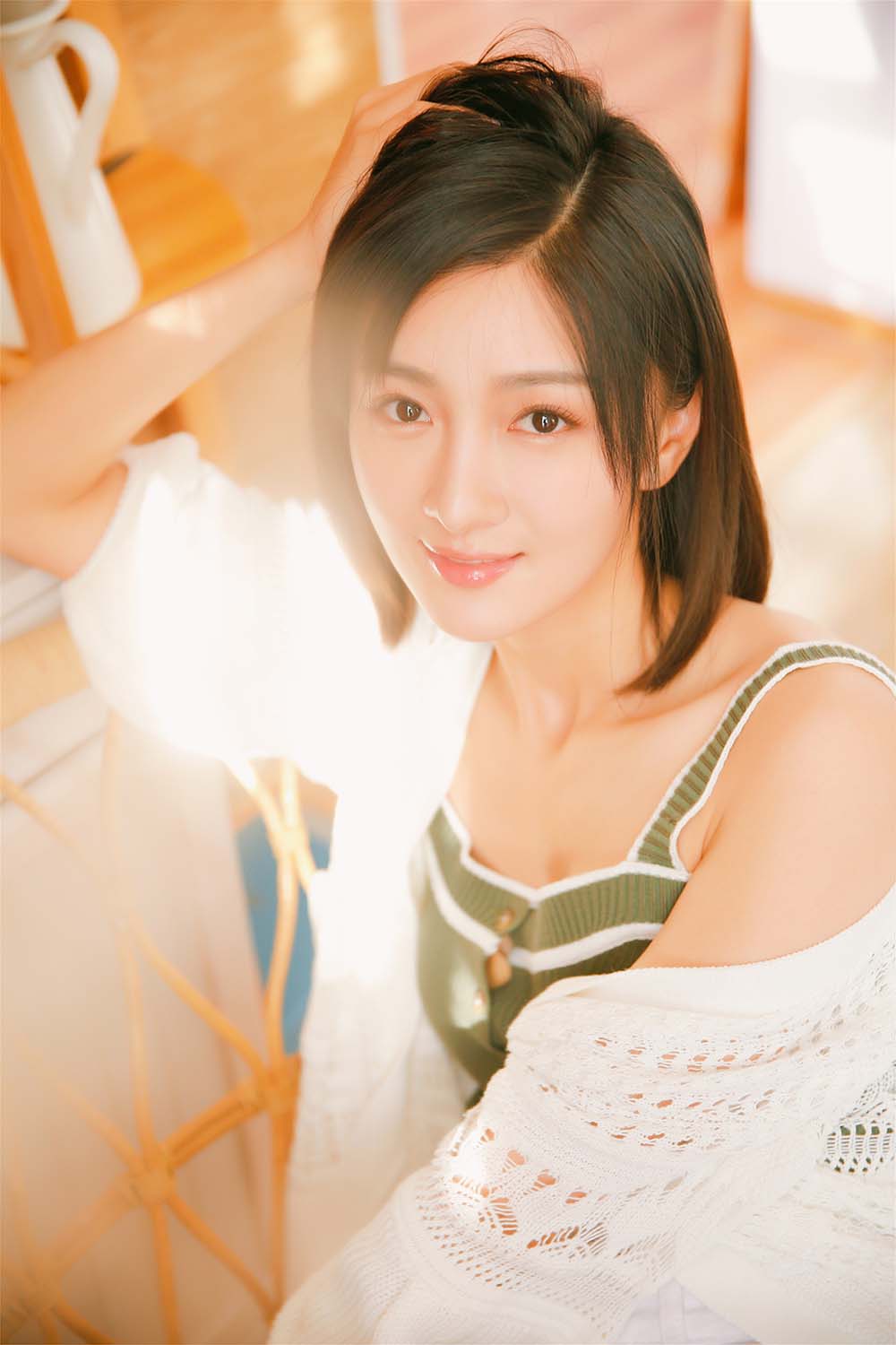[YALAYI雅拉伊]2023.02.01 NO.1003 像第一次遇见你 YALAYI雅拉伊-第1张