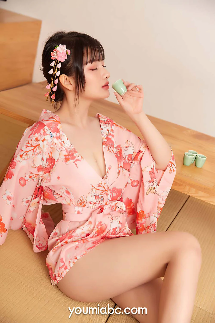 [YouMi尤蜜]2021.09.23 居酒屋的快乐 尹兒 YouMei尤美-第1张