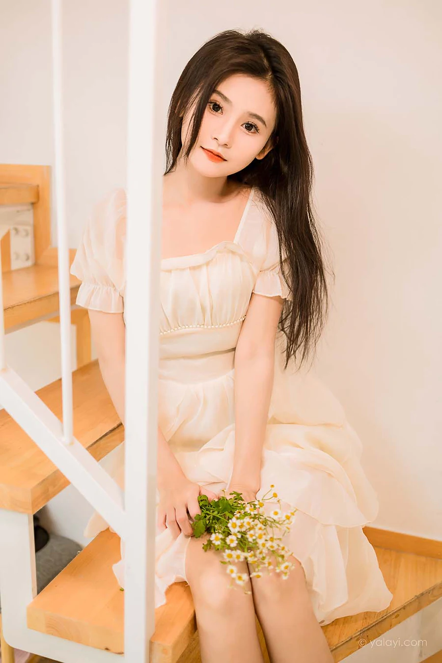 [YALAYI雅拉伊]2023.07.24 NO.1051 花仙子 若婷 YALAYI雅拉伊-第2张