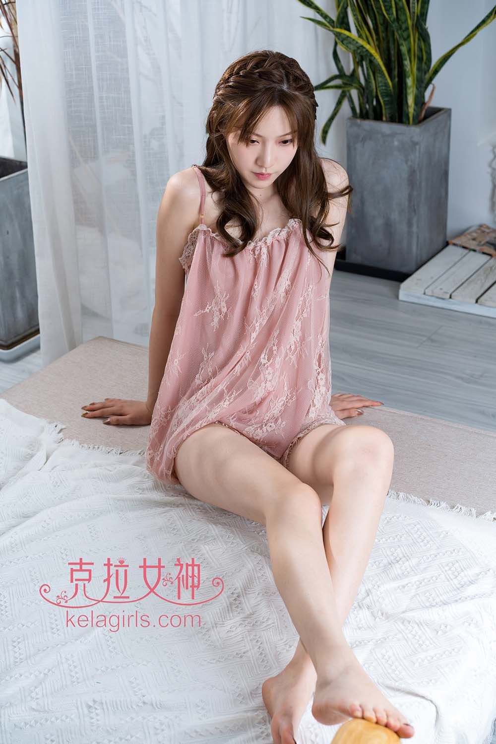 [Kelagirls克拉女神]2020.10.30《粉桃女友》芊芊 KelaGirls克拉女神-第2张