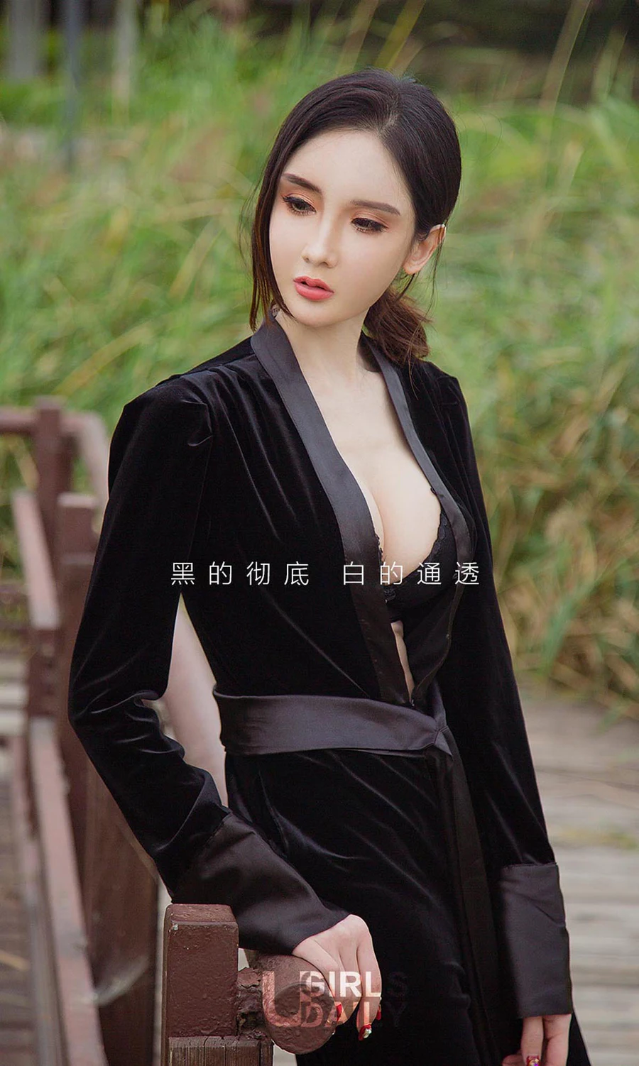 [爱尤物]2018 NO.1238 阿依努尔瓦娅一优雅冷美人 Ugirls爱尤物-第2张