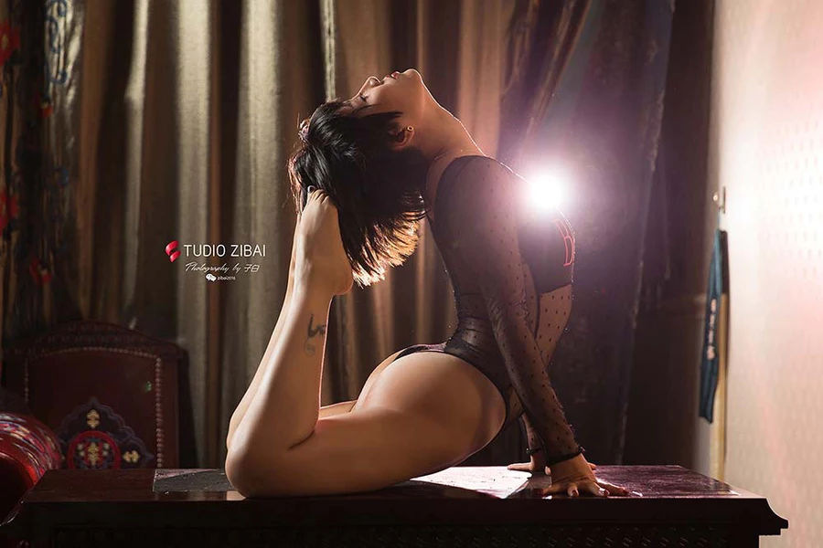 [TouTiao头条女神]2019.10.23 Lily和阿赞 二 TouTiao头条女神-第2张