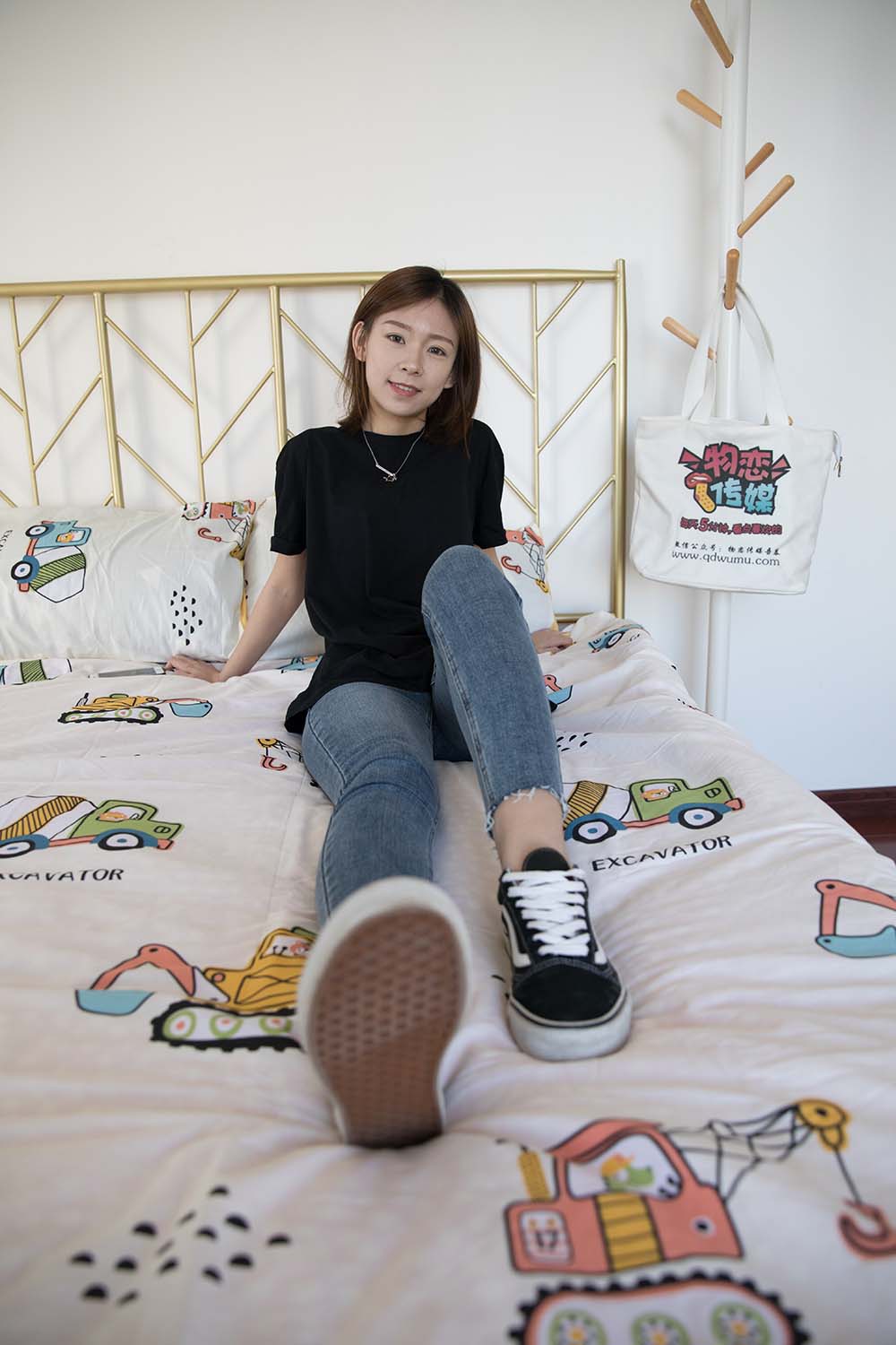 物恋传媒 NO.399 婷婷-奇妙物语 WLCM物恋传媒-第1张