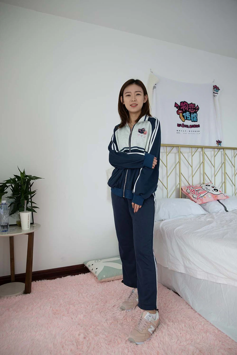 物恋传媒 NO.690 婷婷-梦里的雨 WLCM物恋传媒-第1张