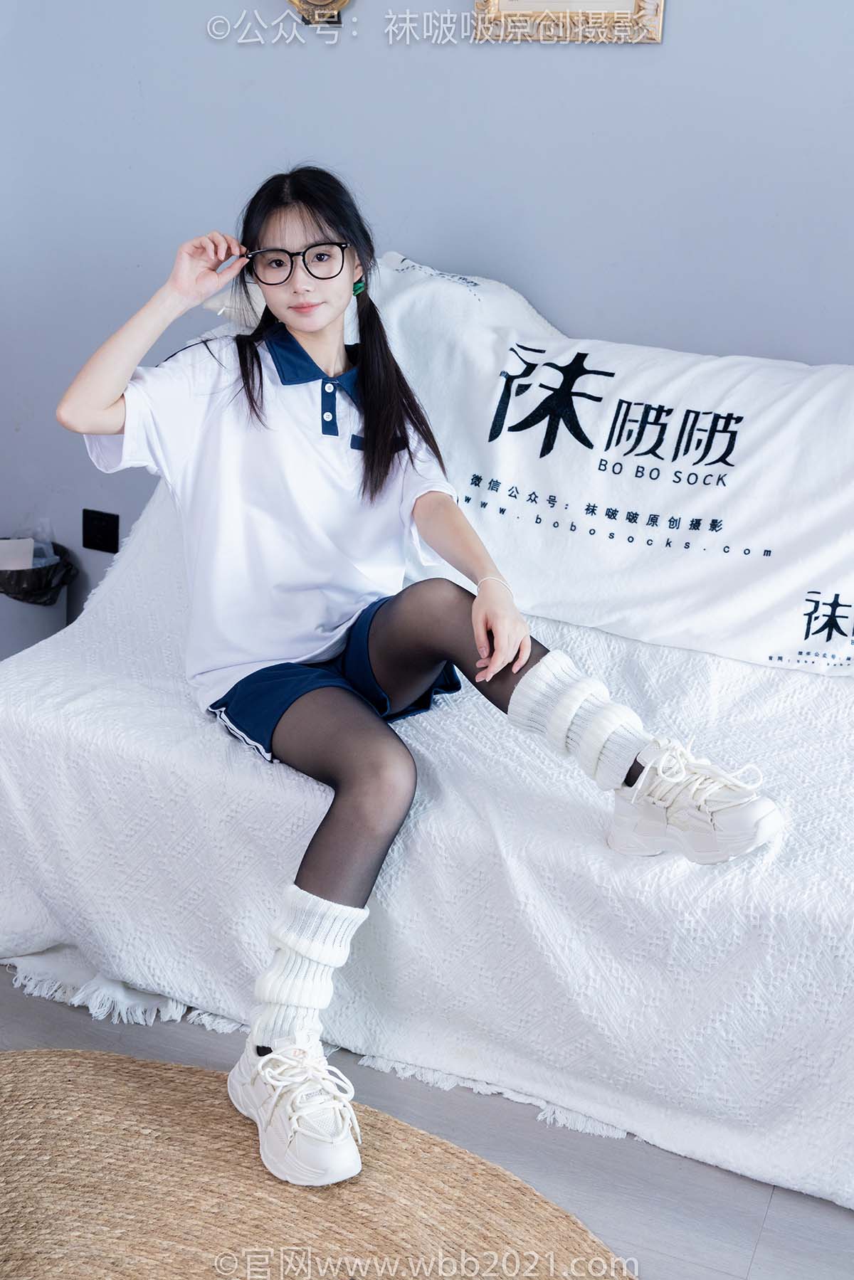[BoBoSocks袜啵啵]NO.335 甜甜圈-校服、运动鞋、薄黑丝、袜套 BoBoSocks袜啵啵-第1张