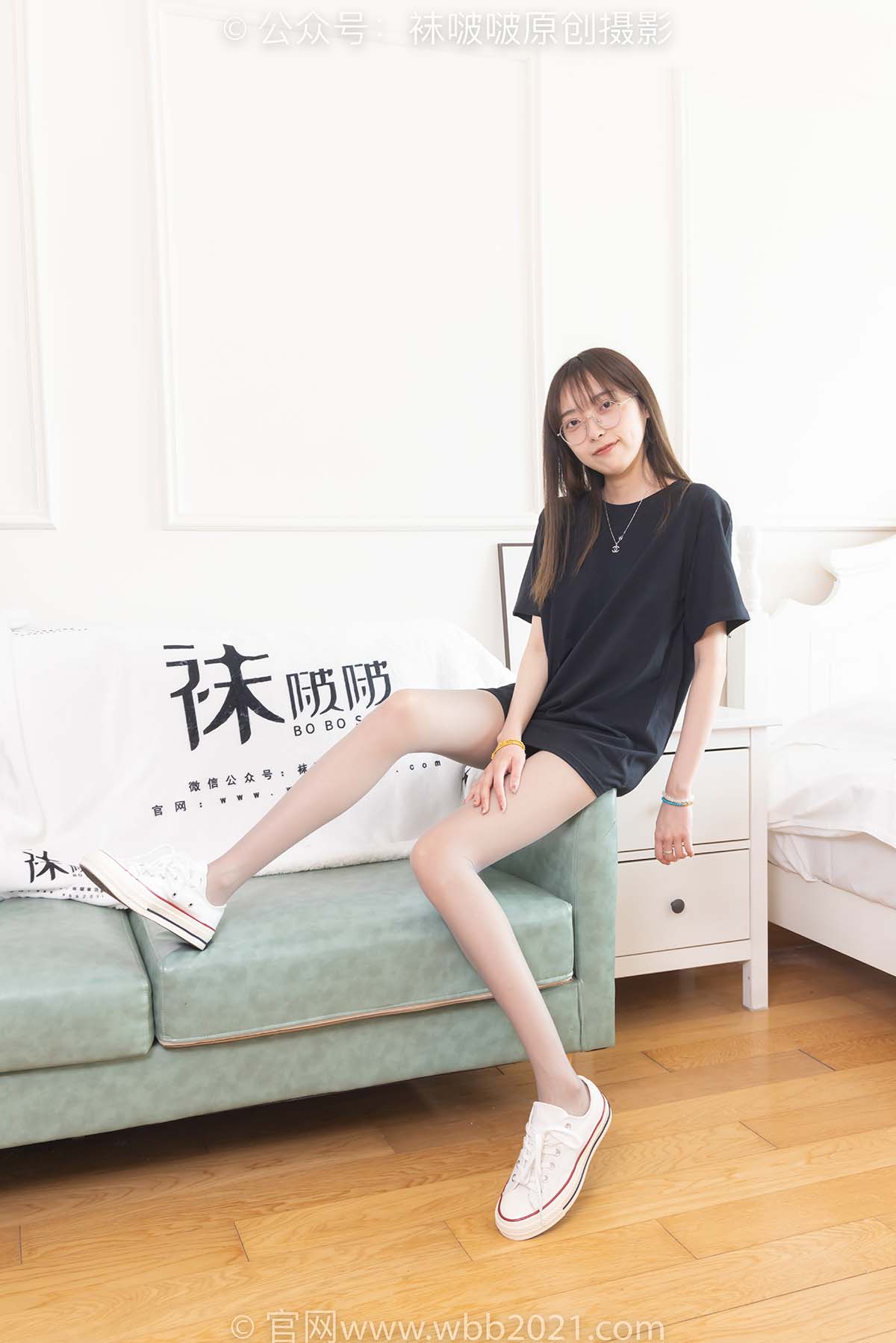 [BoBoSocks袜啵啵]NO.379 稚予-板鞋、灰丝 BoBoSocks袜啵啵-第1张