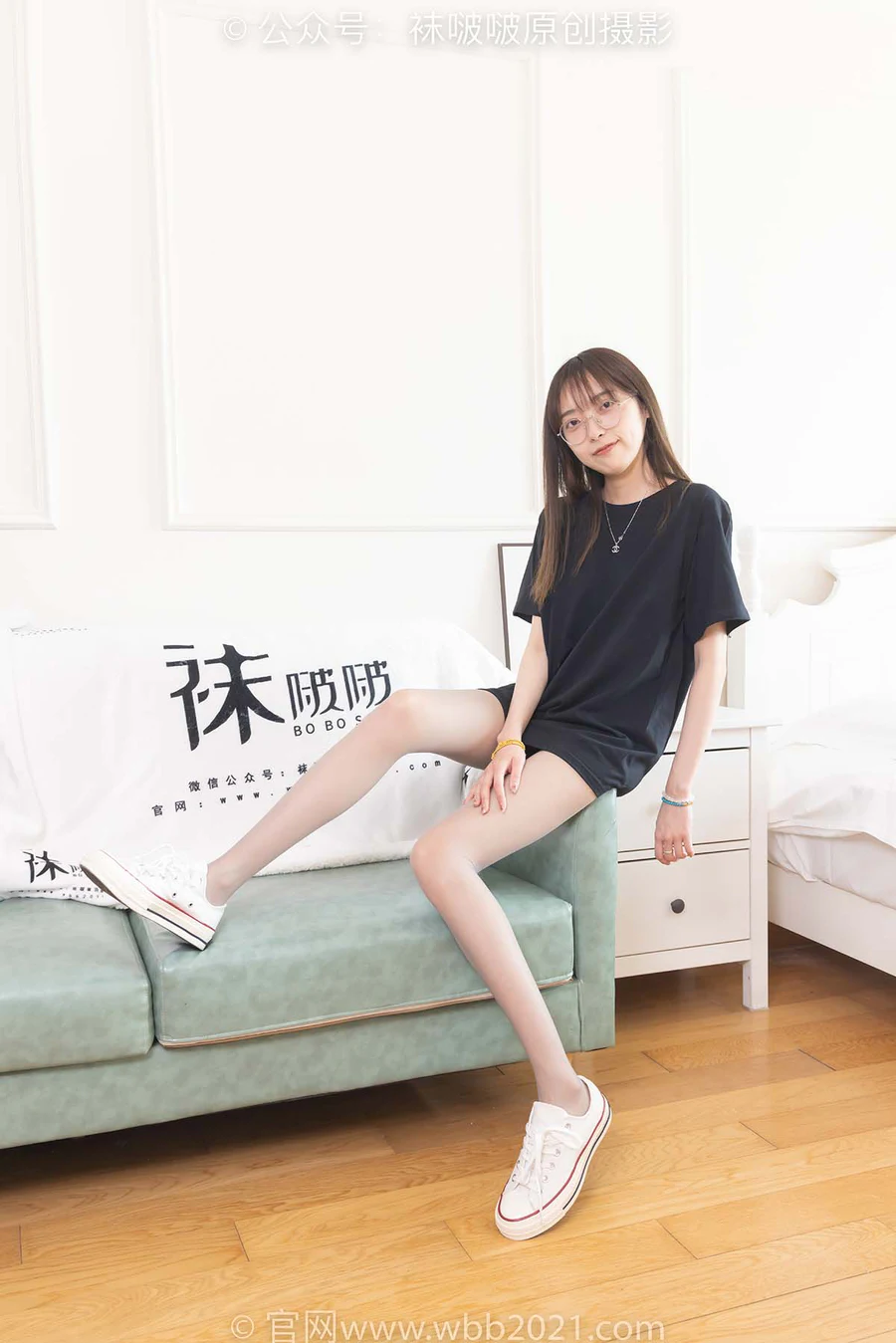 [BoBoSocks袜啵啵]NO.379 稚予-板鞋、灰丝 BoBoSocks袜啵啵-第1张