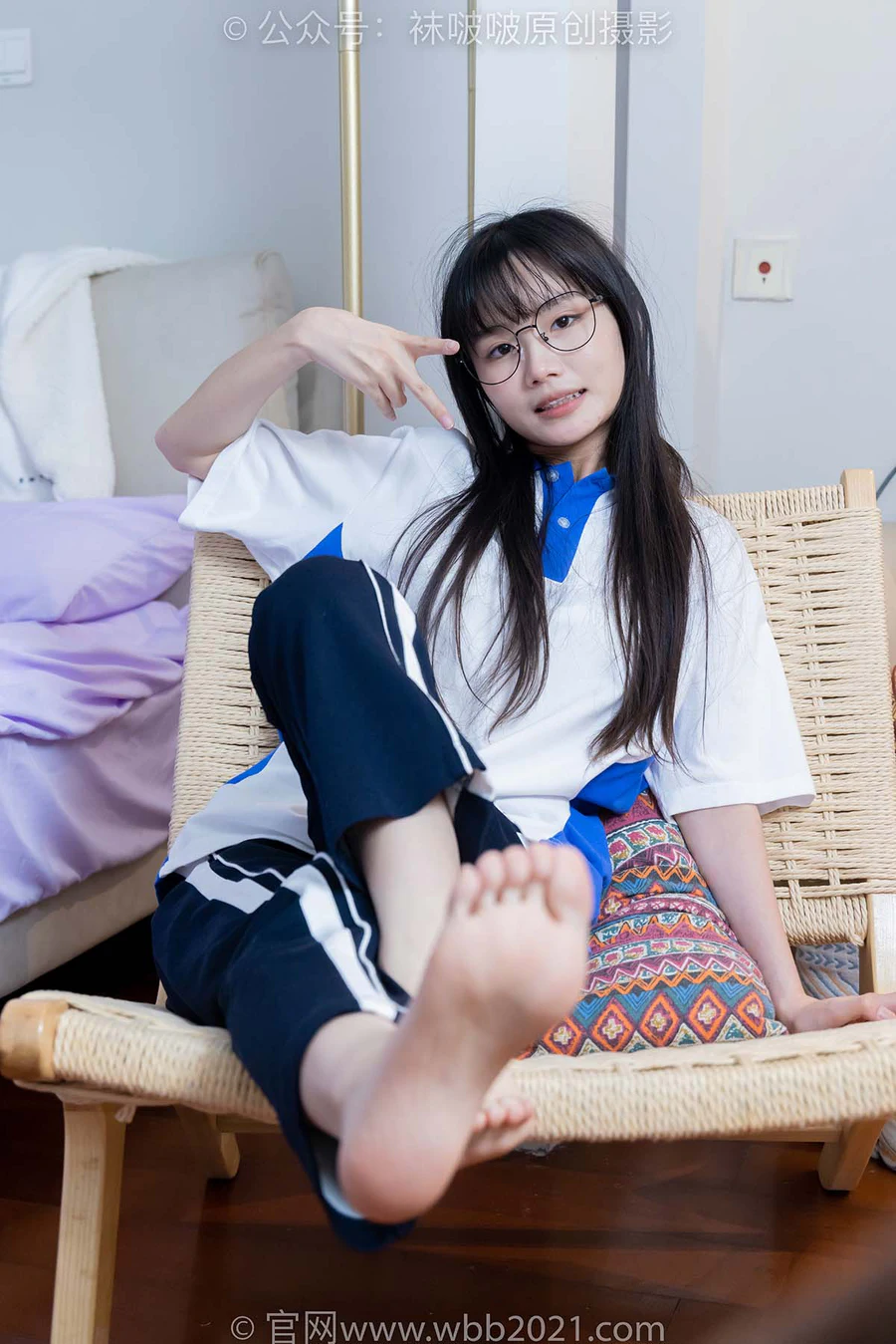 [BoBoSocks袜啵啵]NO.471 甜甜圈-高跟鞋、黑丝、短肉丝、裸足、校服裤里丝 BoBoSocks袜啵啵-第2张