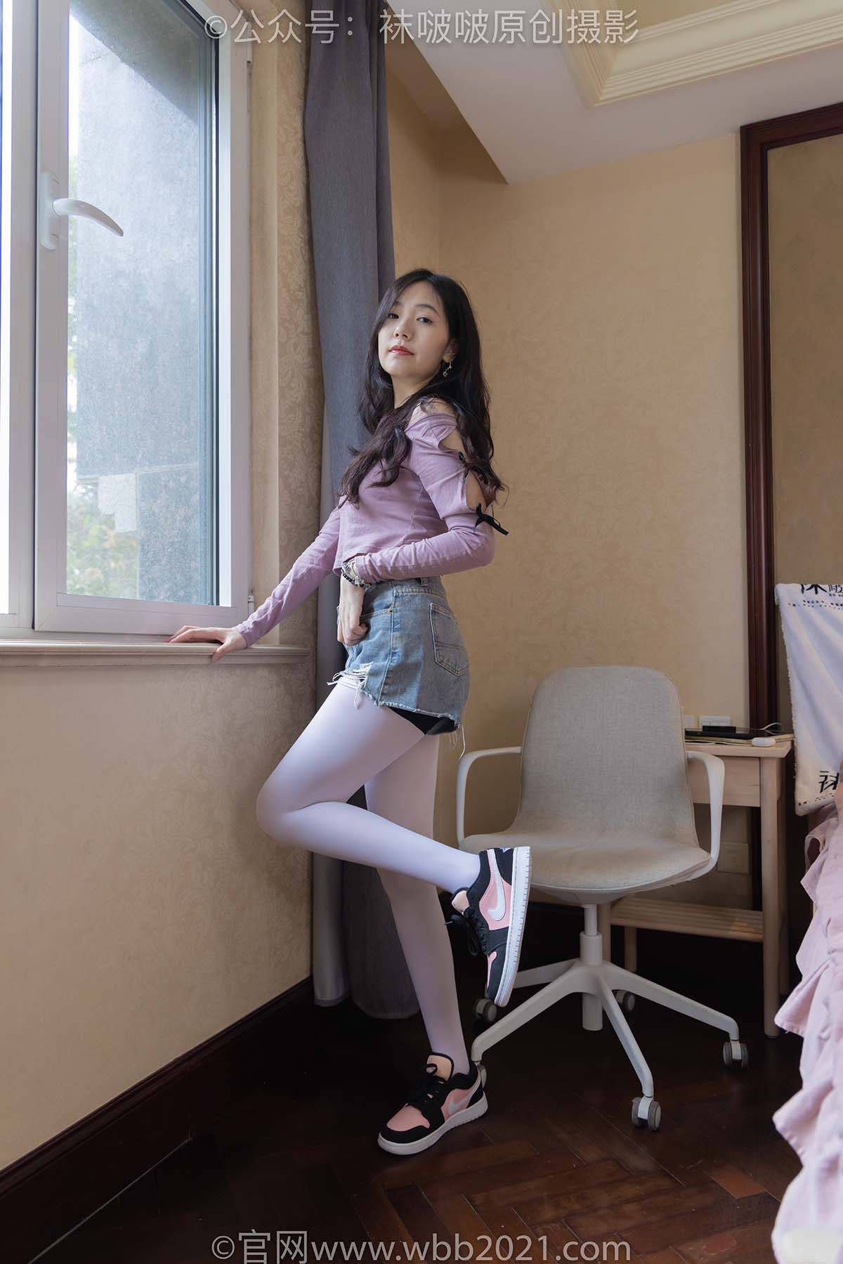 [BoBoSocks袜啵啵]NO.504 小甜豆-板鞋、厚白丝 BoBoSocks袜啵啵-第1张