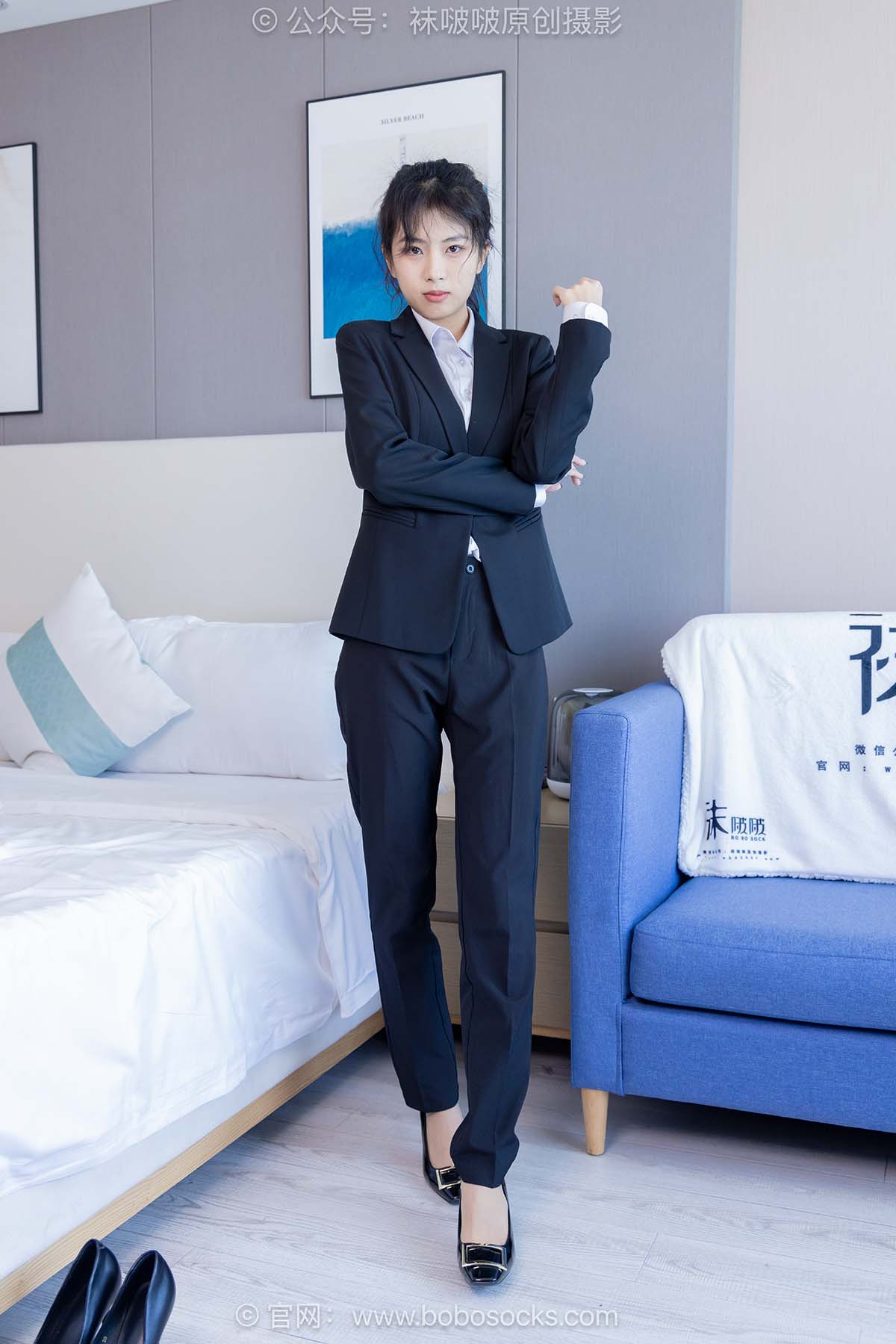 [BoBoSocks袜啵啵]NO.489 奶油 两双高跟鞋、薄肉丝、ol制服裤里丝、黑色美甲 BoBoSocks袜啵啵-第1张