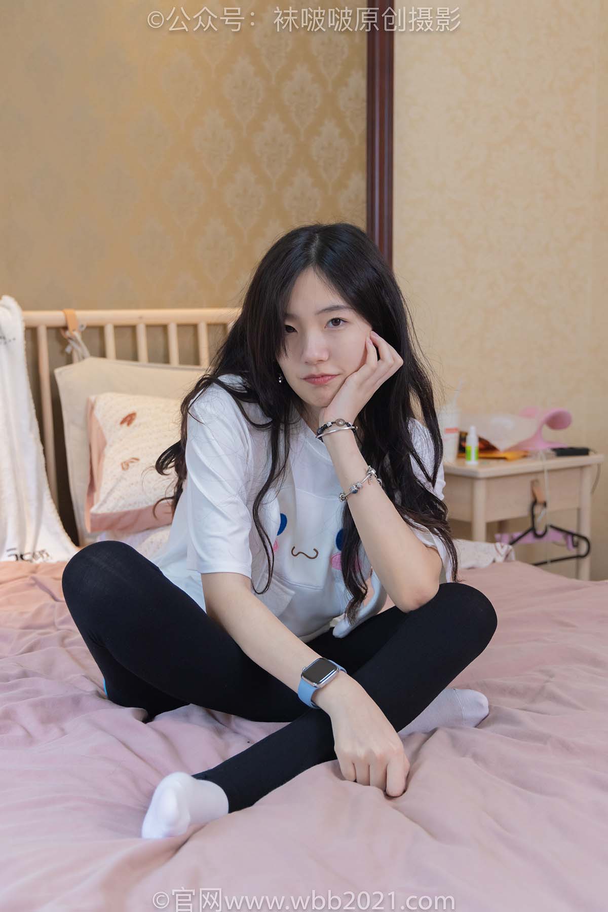 [BoBoSocks袜啵啵]NO.516 小甜豆-板鞋、厚黑色踩脚裤袜、白棉袜 BoBoSocks袜啵啵-第2张
