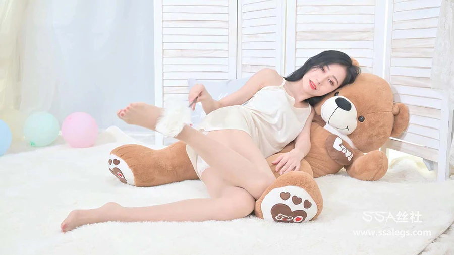 [SSA丝社]短片 NO.0023 雪儿 长腿喜唰唰（下） SSA丝社短片-第1张