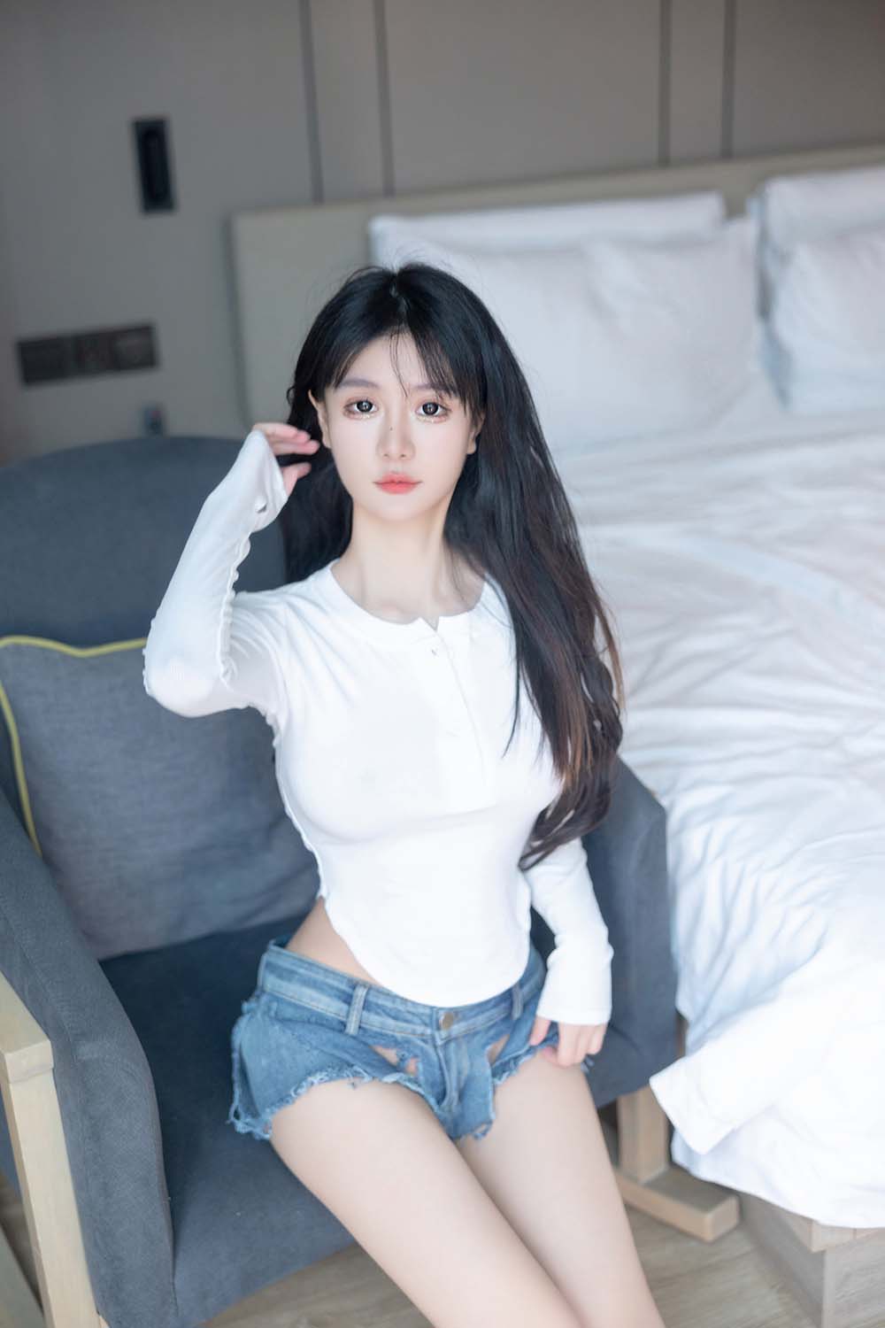 谢小蒽(幼幼) – 白衣牛仔裤 JPJX极品精选-第1张