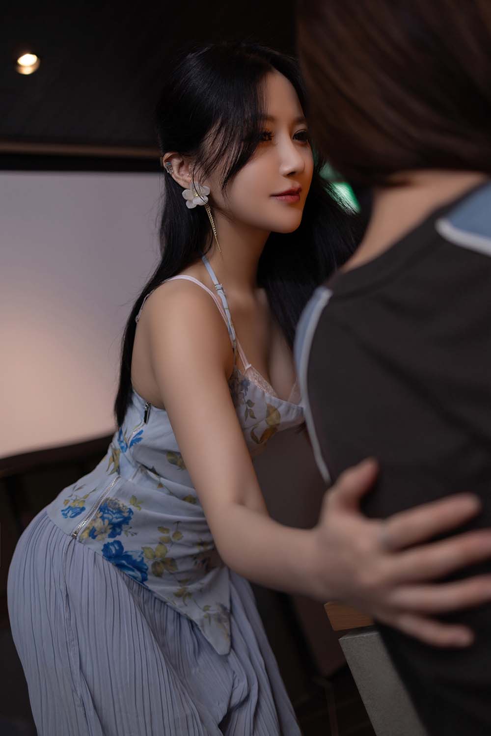 秀人名模鱼子酱Fish《她的体香》 JPJX极品精选-第1张