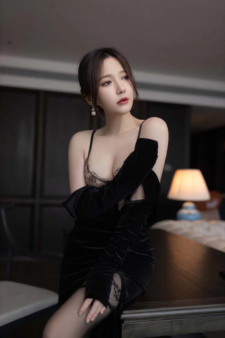 秀人名模鱼子酱Fish《山有木兮》 JPJX极品精选-第1张