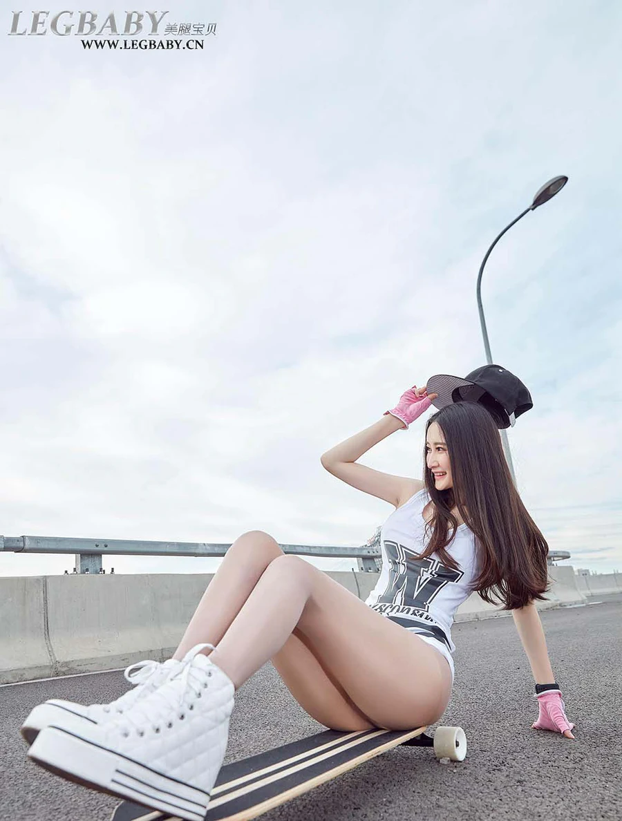 [LEGBABY美腿宝贝]2016.06.21 VOL.028 潇潇 单板女神 LEGBABY美腿宝贝-第1张