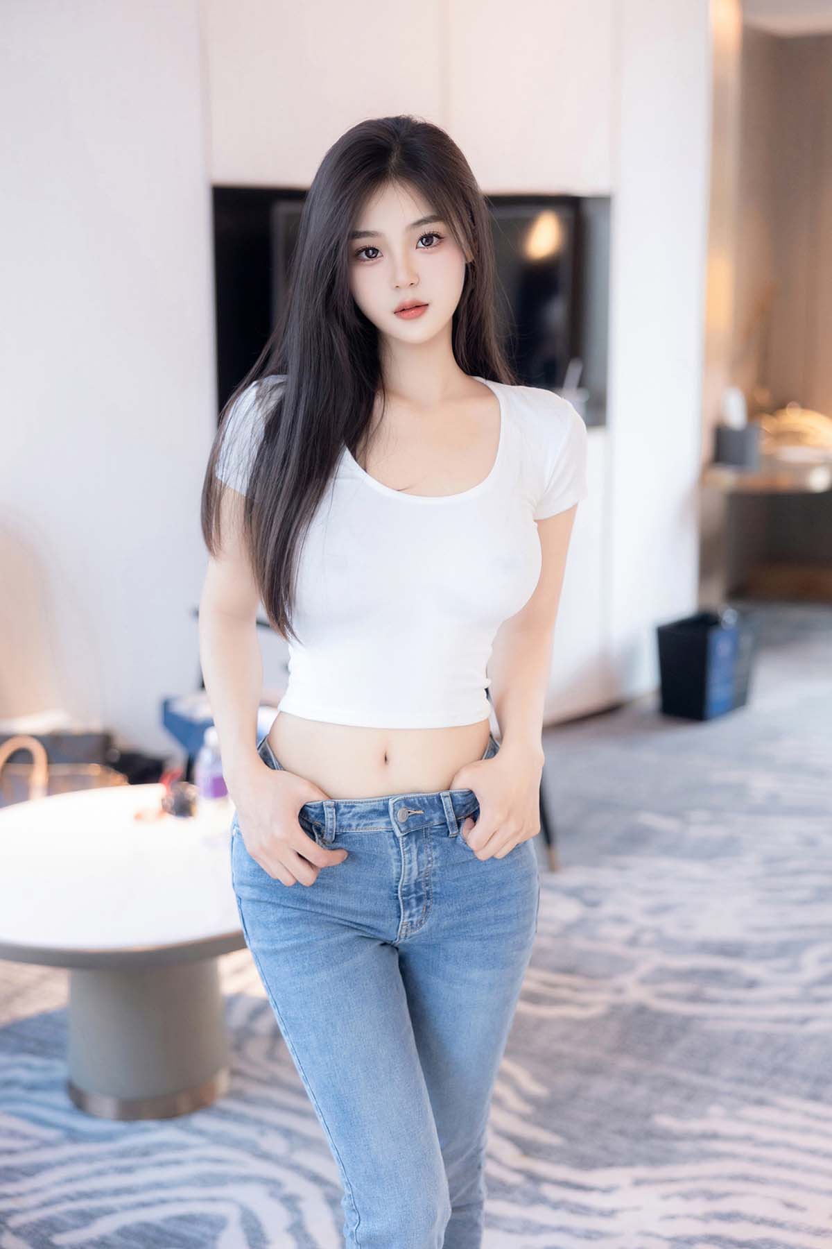 周周不吃香菜 – 简约牛仔裤 JPJX极品精选-第1张