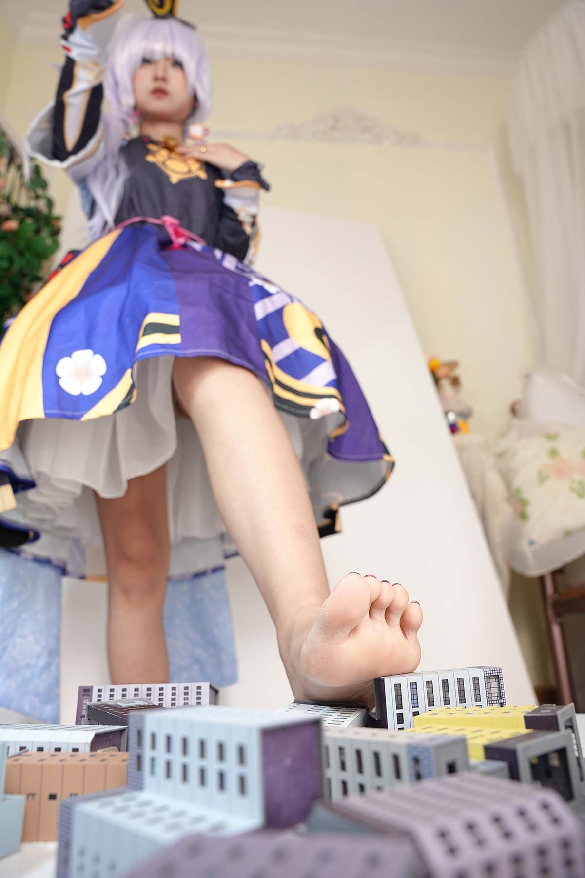 [觅芙少女]NO.092 娜娜-cos神里凌华 巨人踩踏 MFSN觅芙少女-第1张