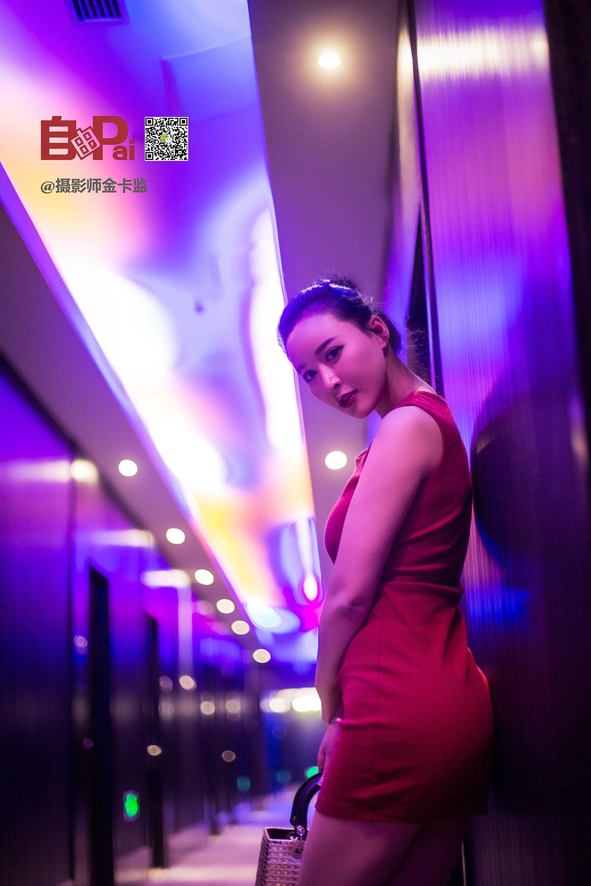 摄影师金卡监作品-女神索菲《夜归.回家》套图+视频 JPJX极品精选-第2张