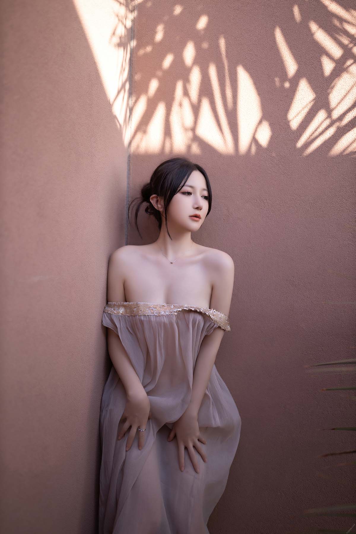 秀人名模鱼子酱Fish《抹胸芦苇女人》写真 JPJX极品精选-第2张