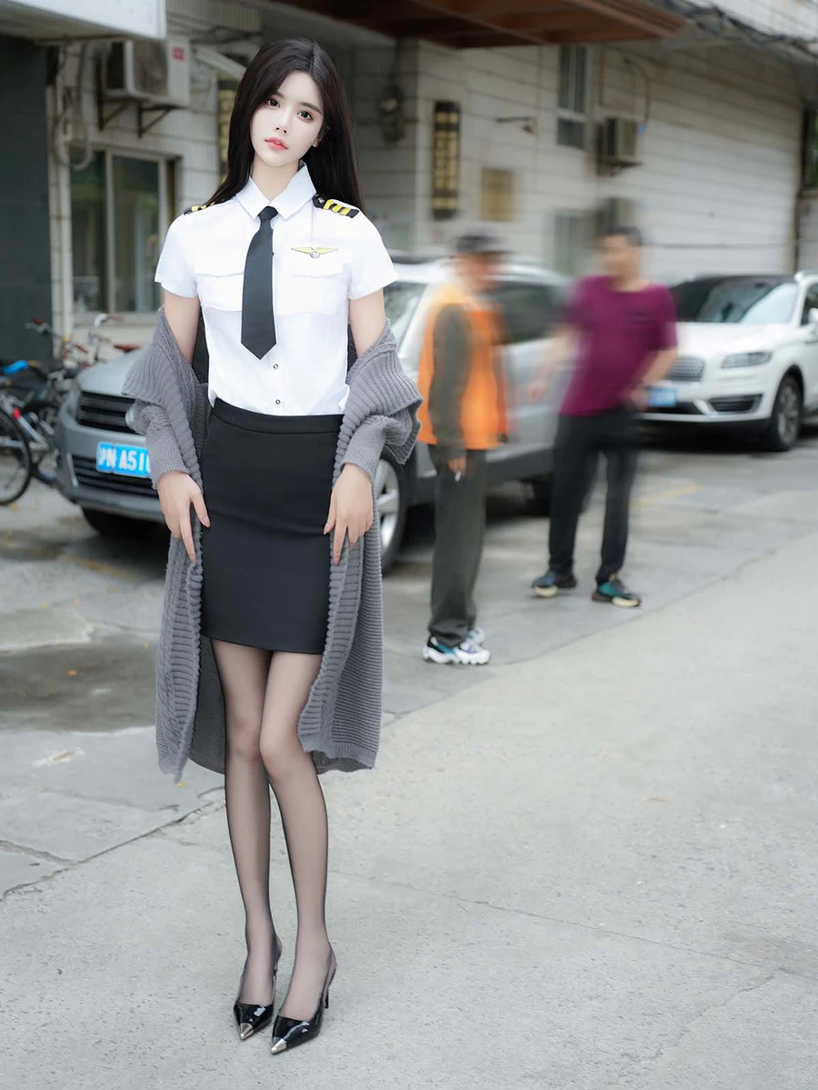 晚苏susu – 灰色制服 JPJX极品精选-第1张