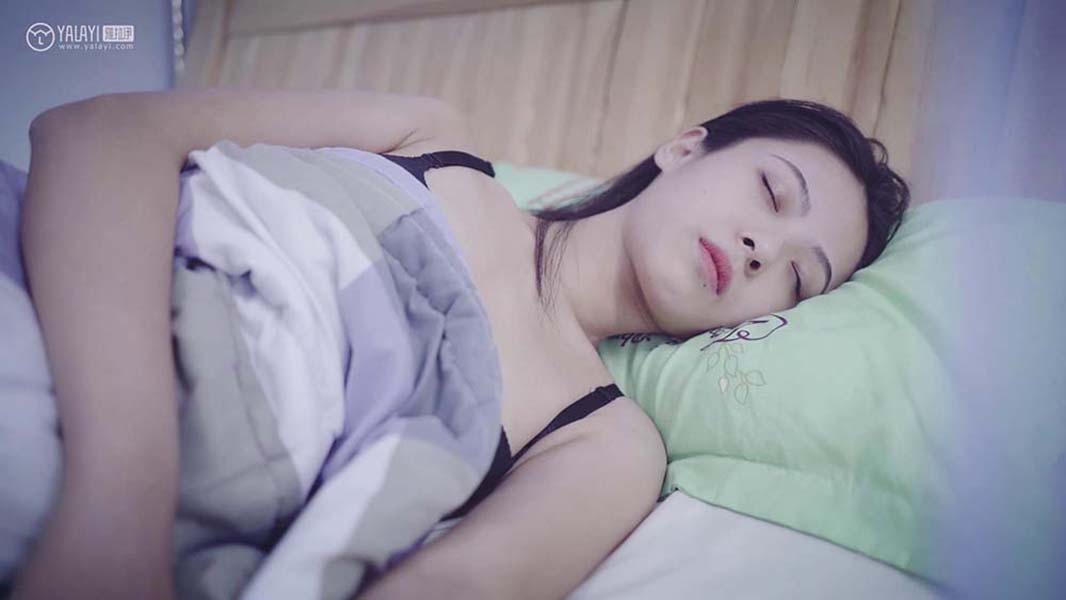 [YALAYI雅拉伊]视频 2020.05.18 V137《共处的时光》含嫣 YALAYI雅拉伊视频-第1张