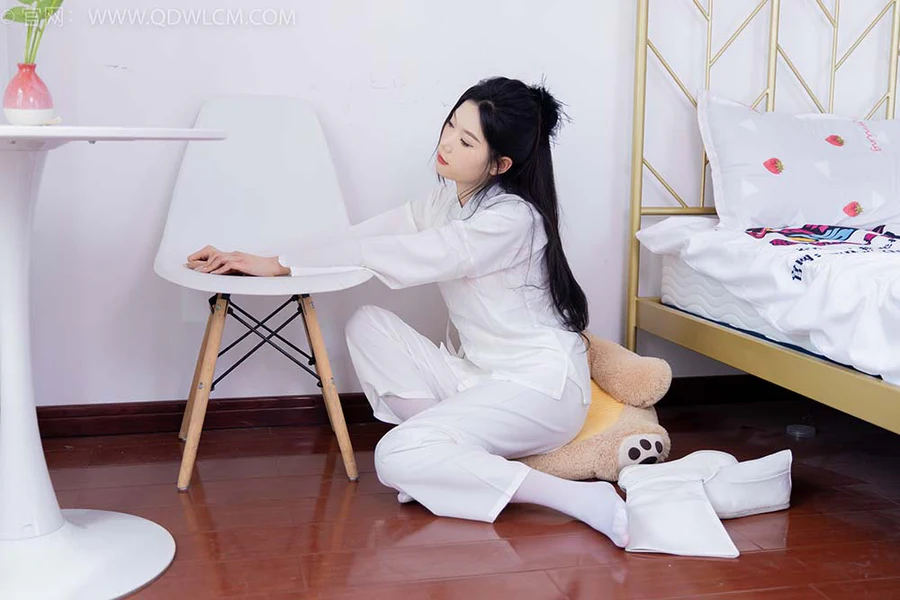 物恋传媒 NO.1586 小竹-纯白小仙女 WLCM物恋传媒-第2张
