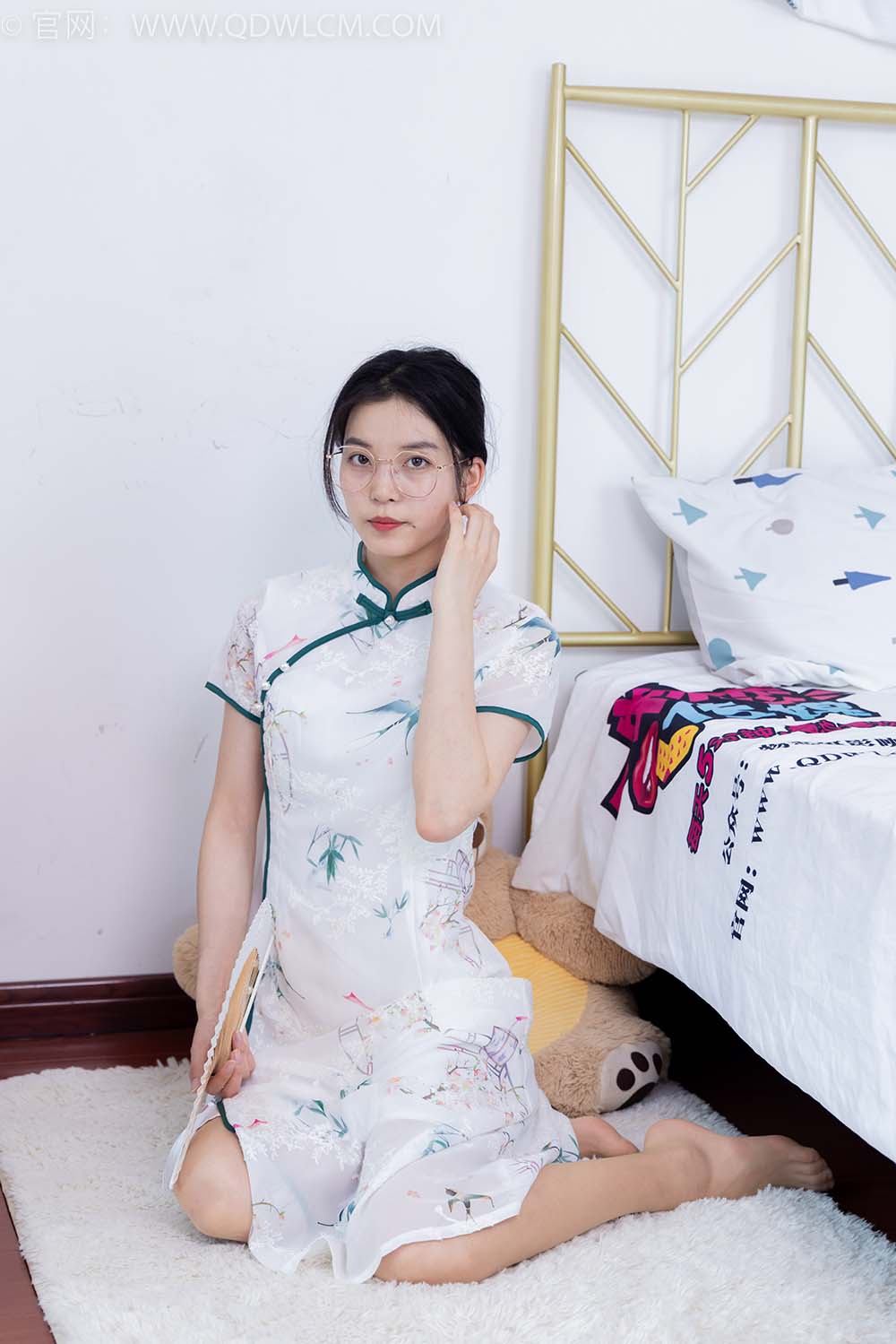 物恋传媒 NO.1678 茯苓-黄昏里渐暗 WLCM物恋传媒-第1张