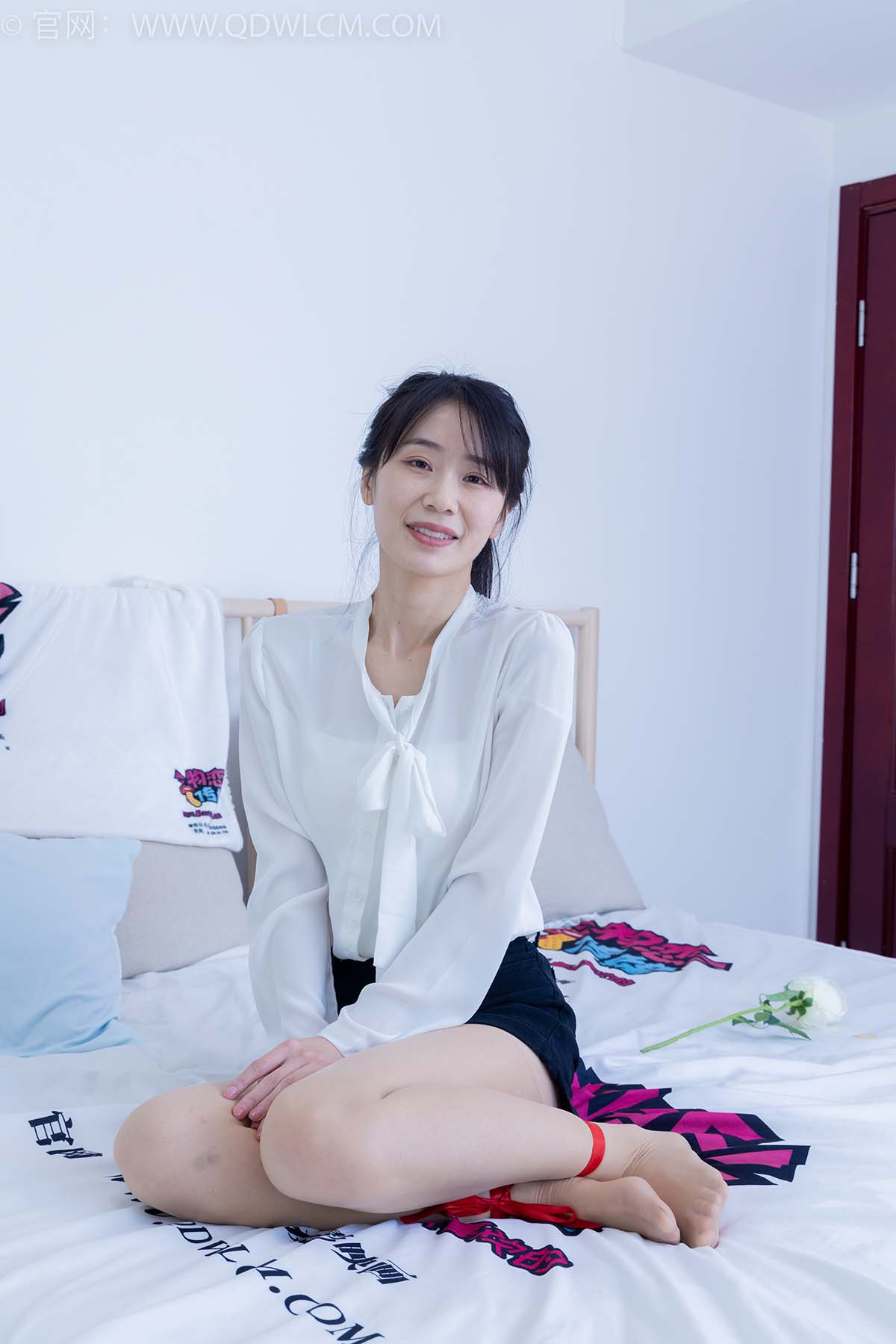 物恋传媒 NO.1904 菜菜-荆棘公主 WLCM物恋传媒-第1张