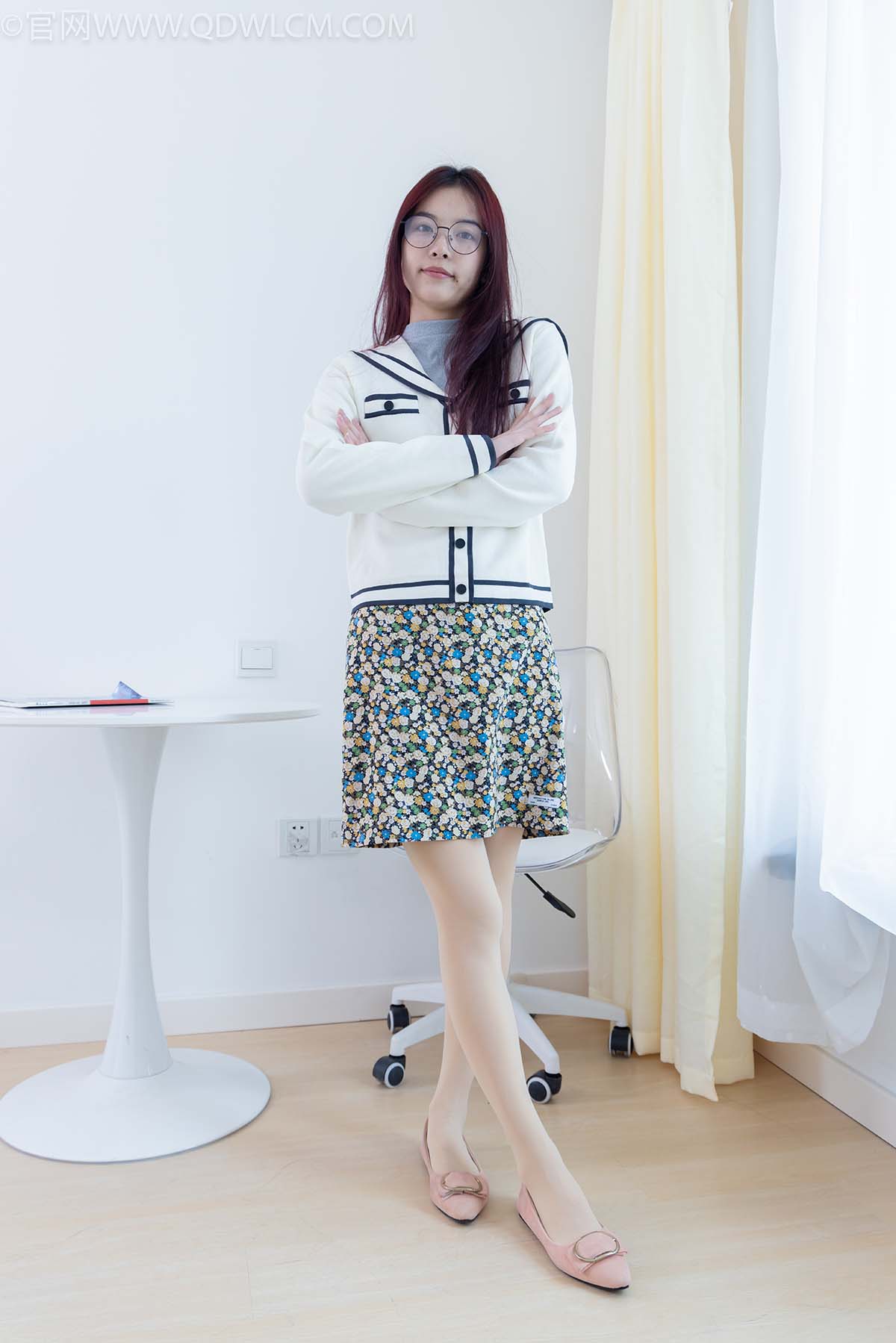 物恋传媒 NO.1931 茯苓-春日花朵 WLCM物恋传媒-第1张
