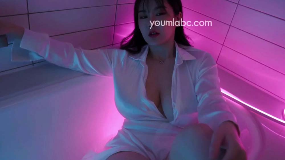 [YouMi尤蜜]视频 2020.01.22 NO.540 夜色下の浴室风光 易阳 YouMei尤美视频-第2张
